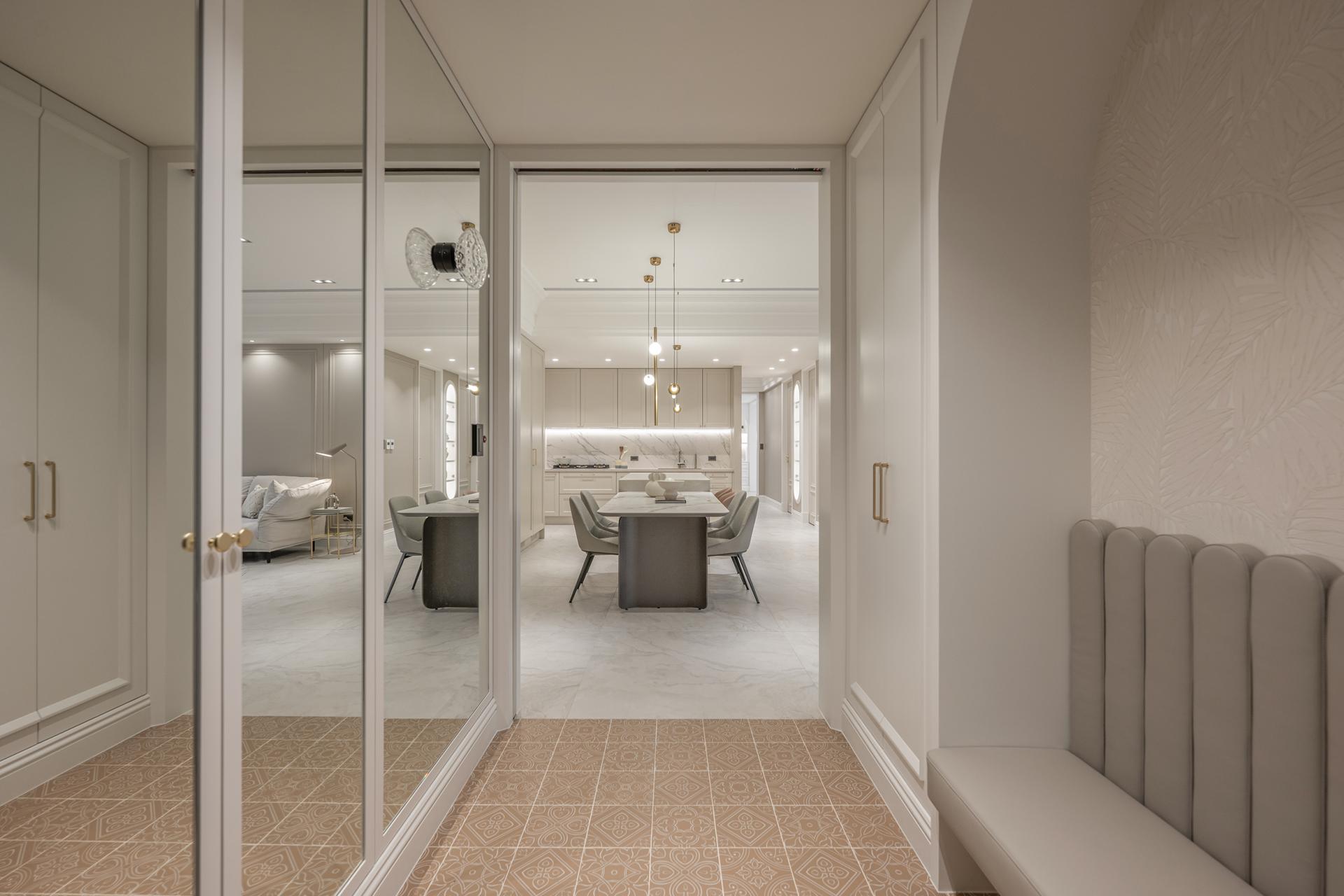 London Design Awards Winner - Apricot Whisper