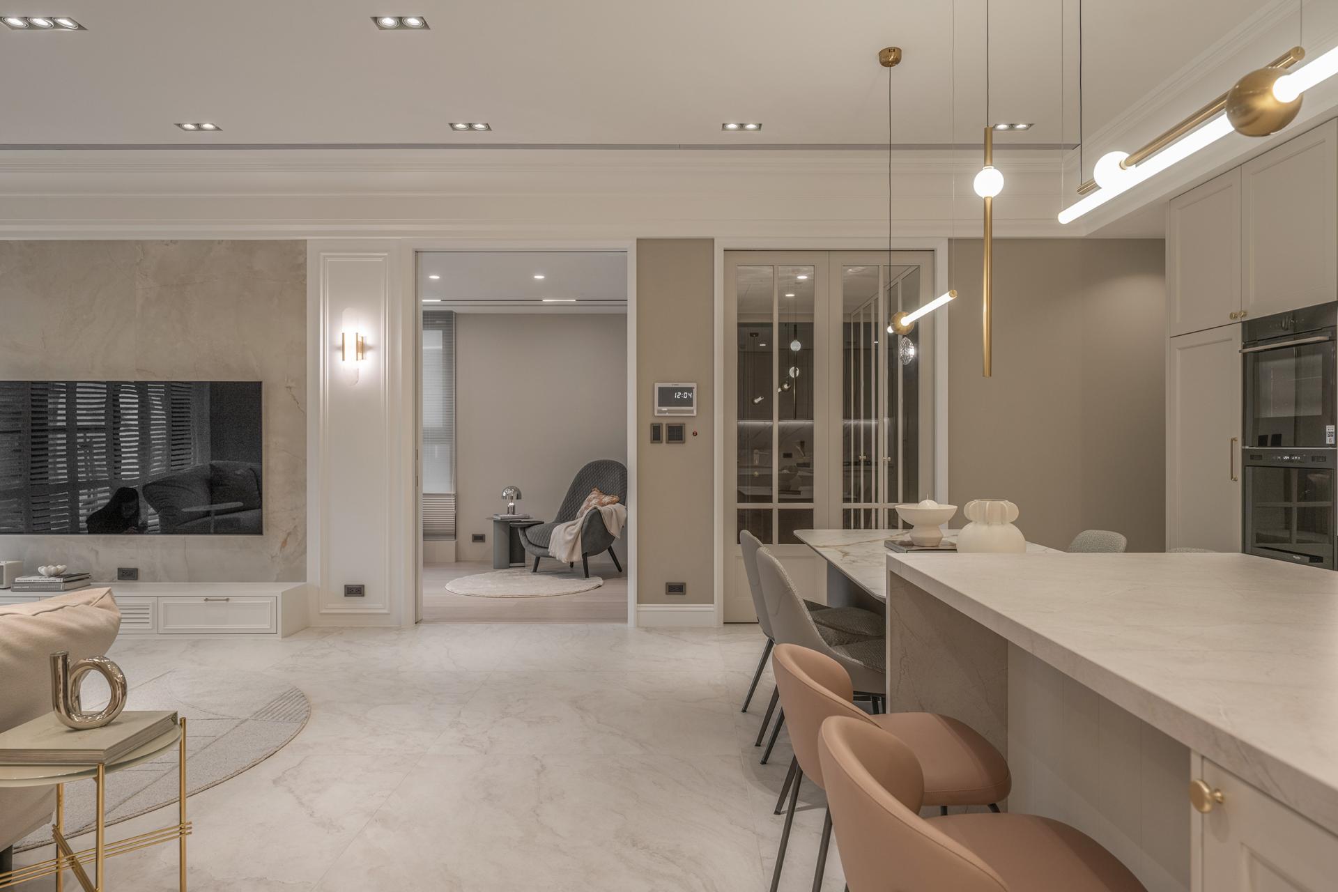 London Design Awards Winner - Apricot Whisper