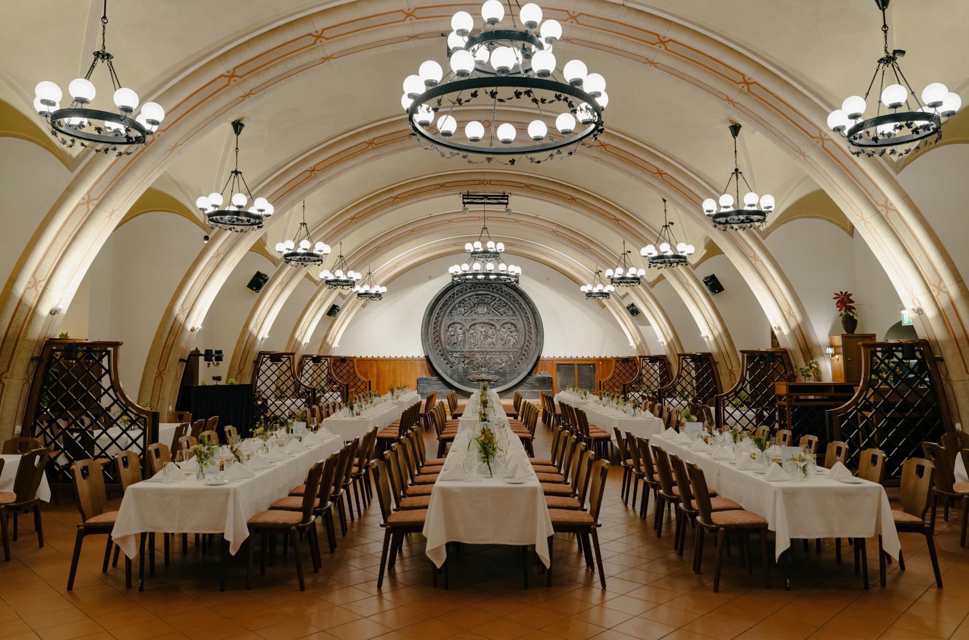 London Design Awards Winner - Wiener Rathauskeller
