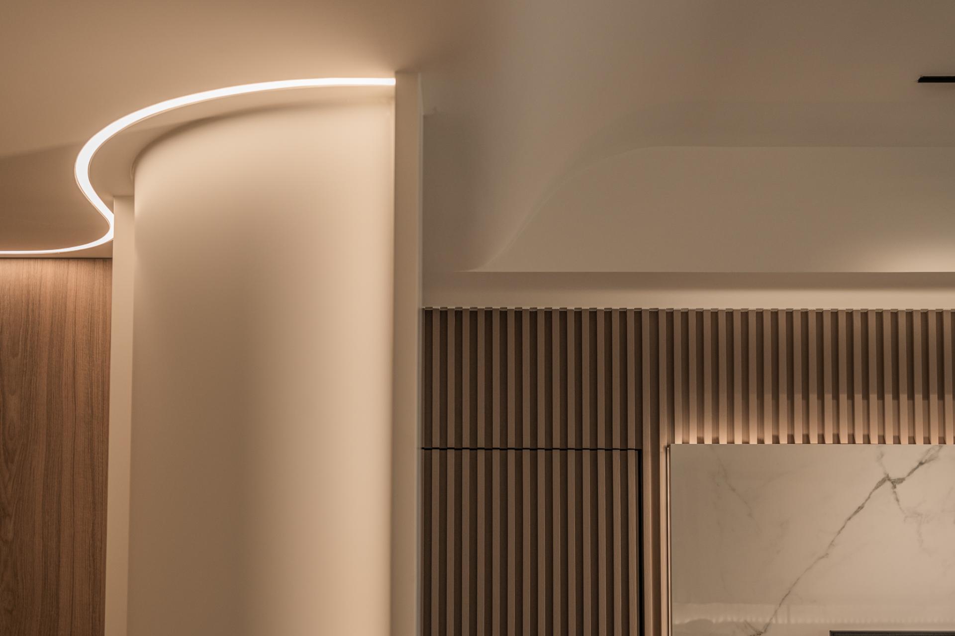 London Design Awards Winner - Luminous Flow
