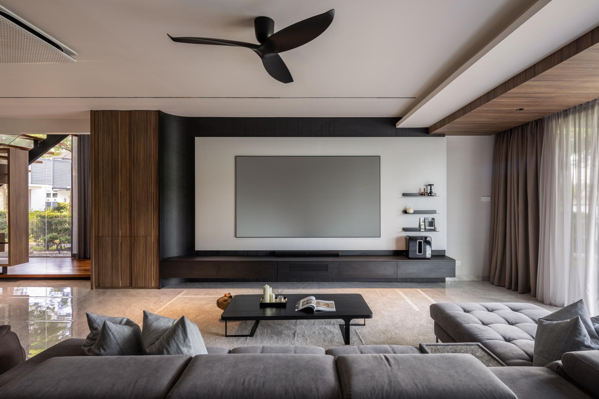 London Design Awards Winner - Whisper Luxe