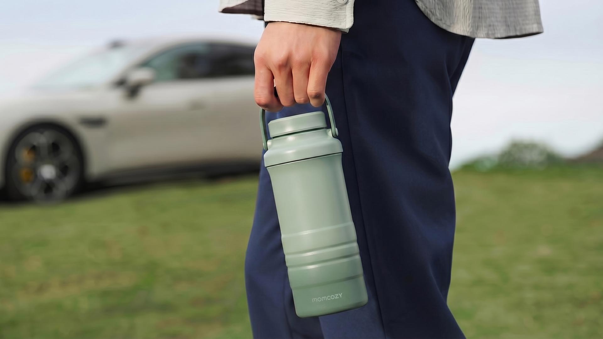 London Design Awards Winner - Momcozy Breast Milk Storage Pitcher