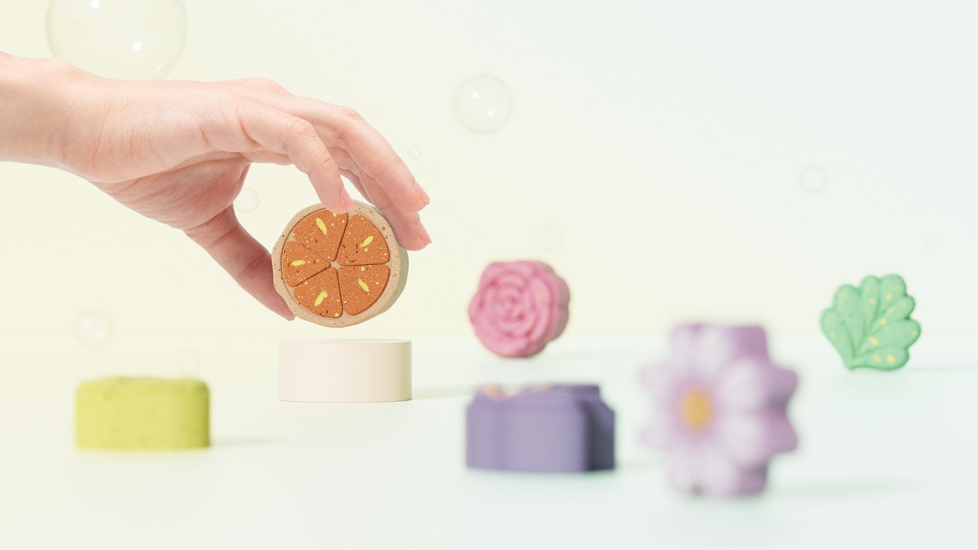 London Design Awards Winner - Parent-Child Shower Ball