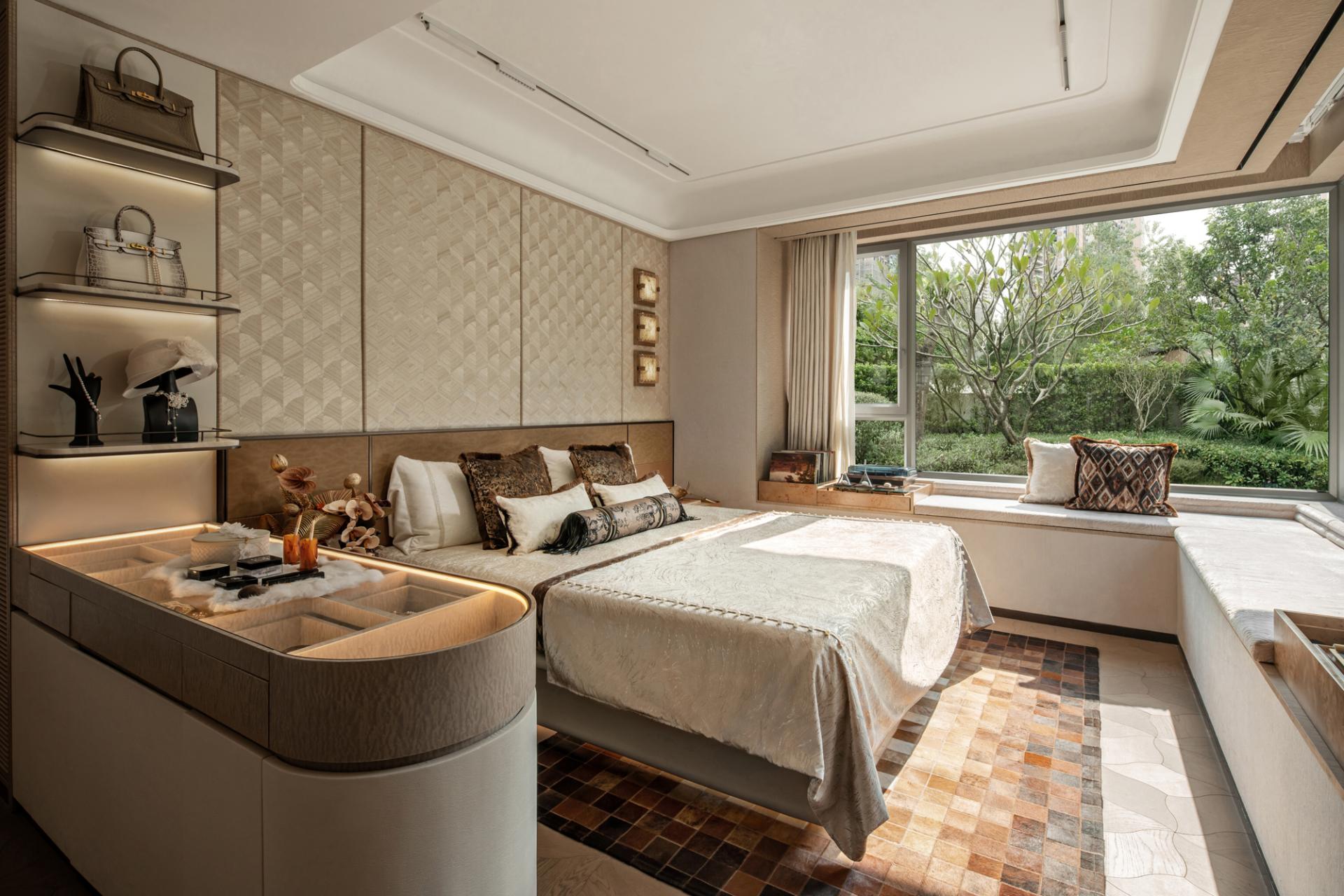 London Design Awards Winner - Poly Duhui Hexi