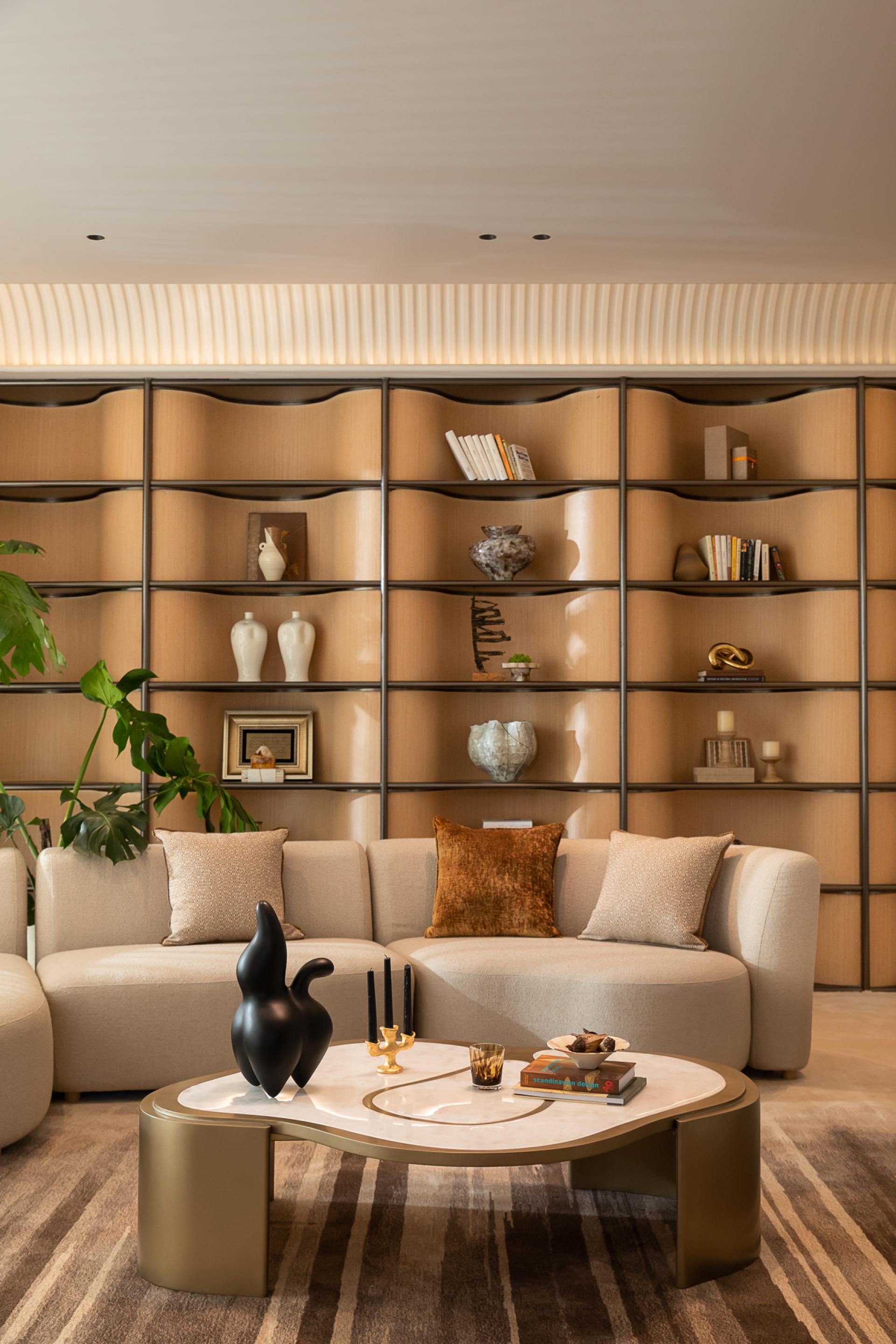 London Design Awards Winner - EMERALD VILLA 285