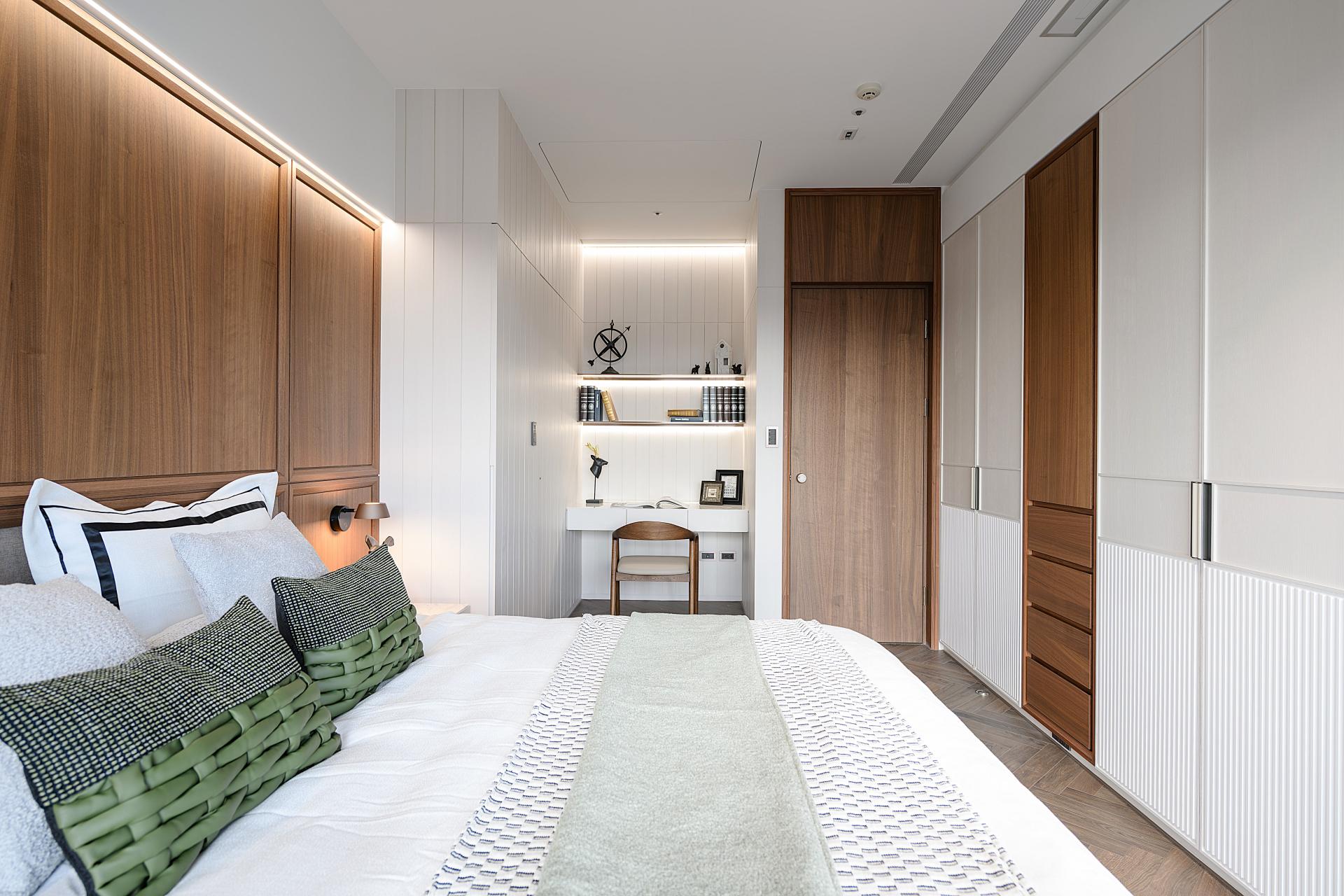 London Design Awards Winner - Hidden Elegance House