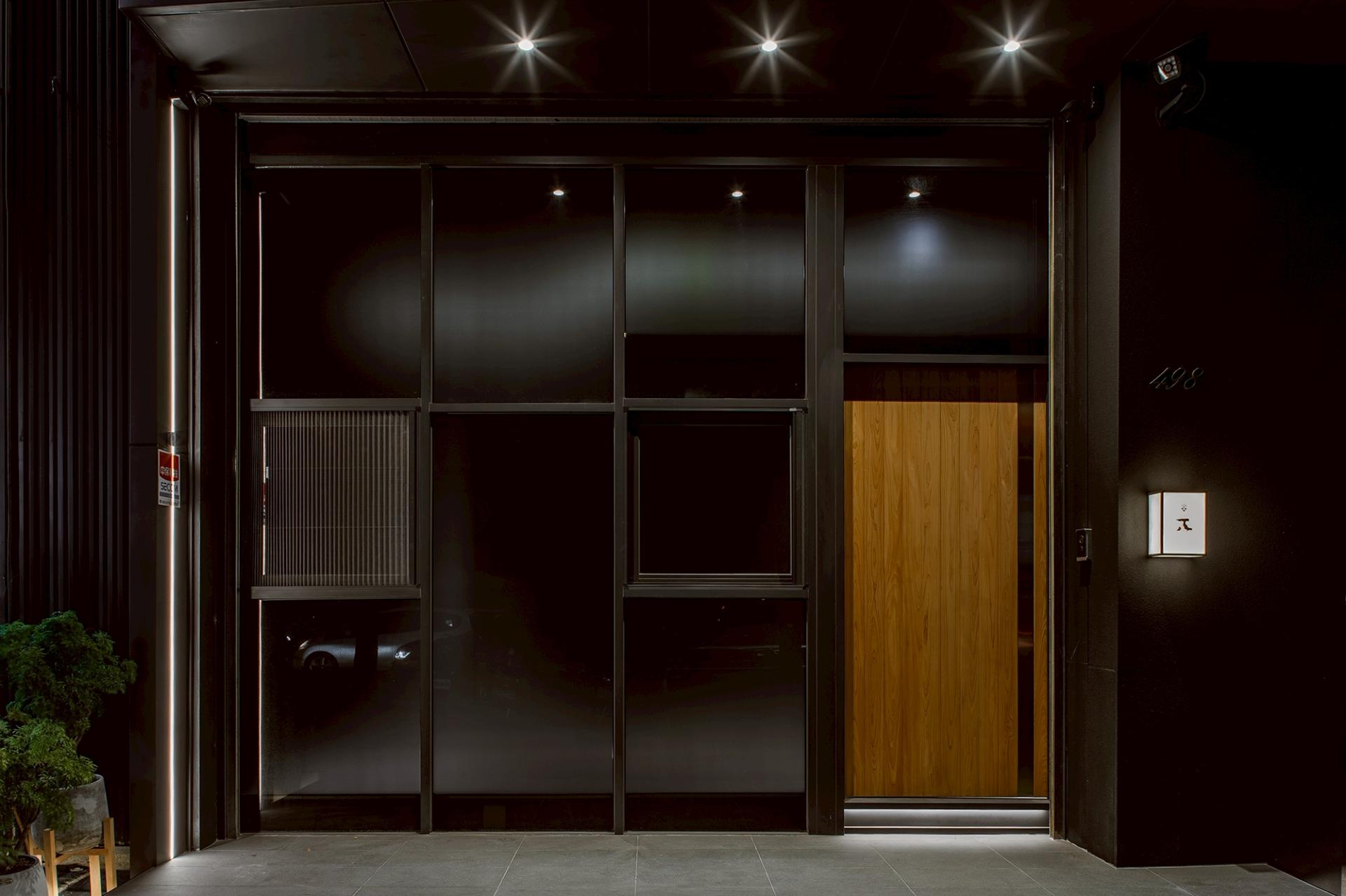 London Design Awards Winner - Refined Restraint
