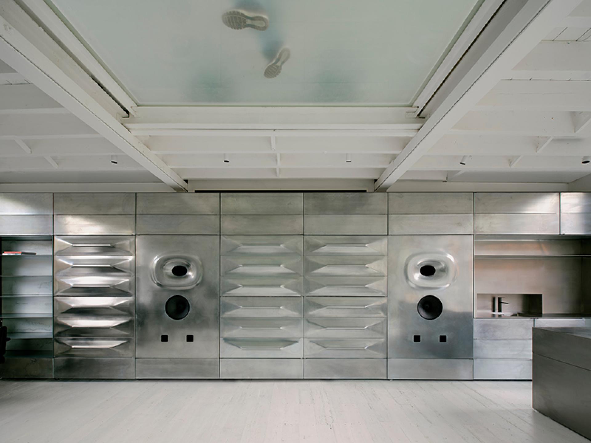 London Design Awards Winner - Salt Salon