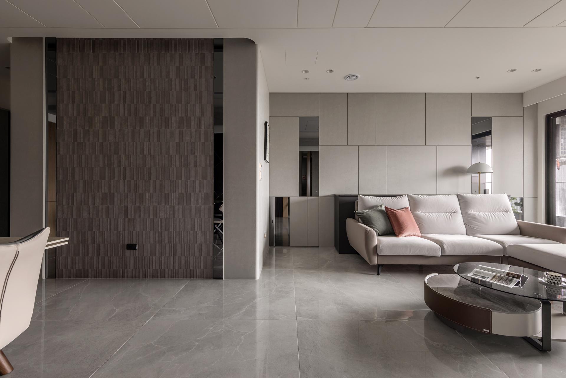 London Design Awards Winner - Mineral Shadows, Luminous Reflections