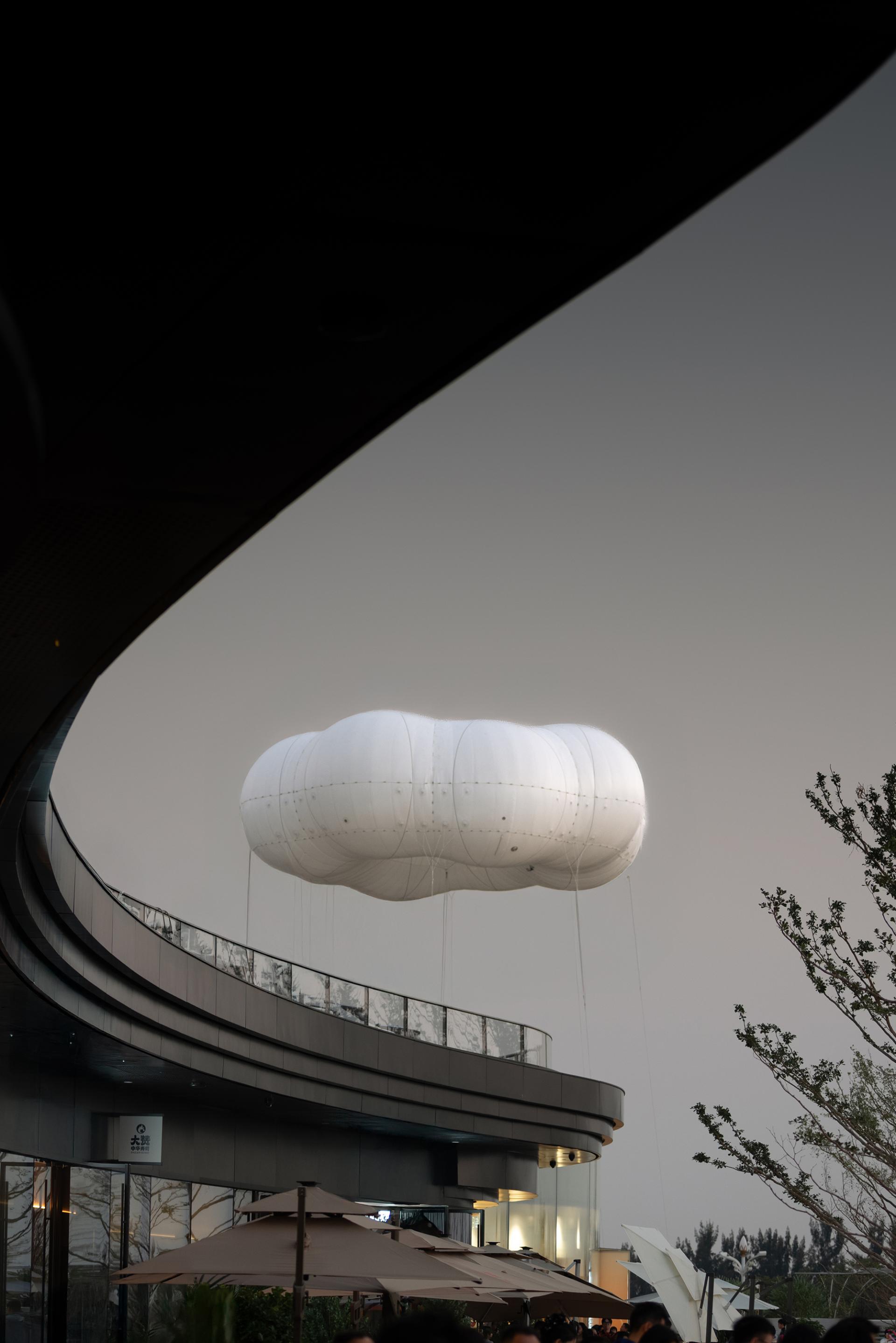 London Design Awards Winner - Myriad Cloud - Dongguan MixC Village IP Installation