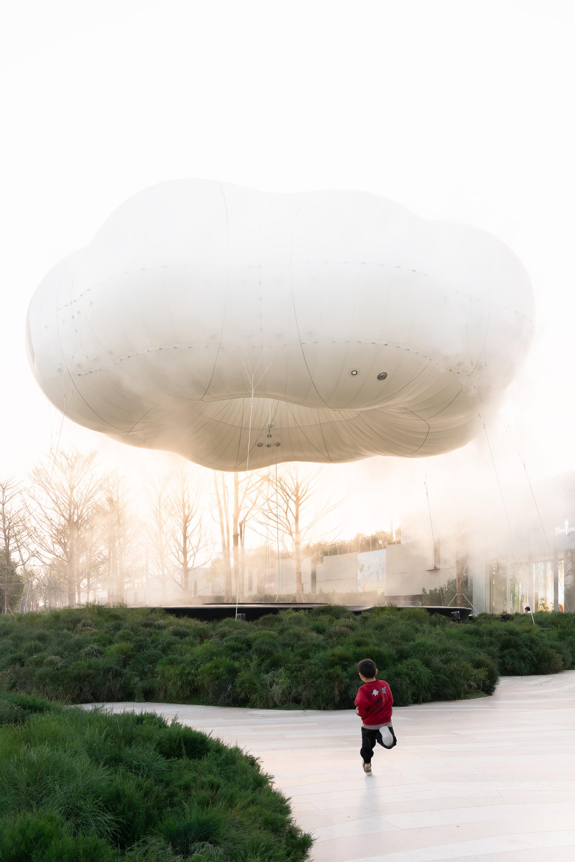 London Design Awards Winner - Myriad Cloud - Dongguan MixC Village IP Installation