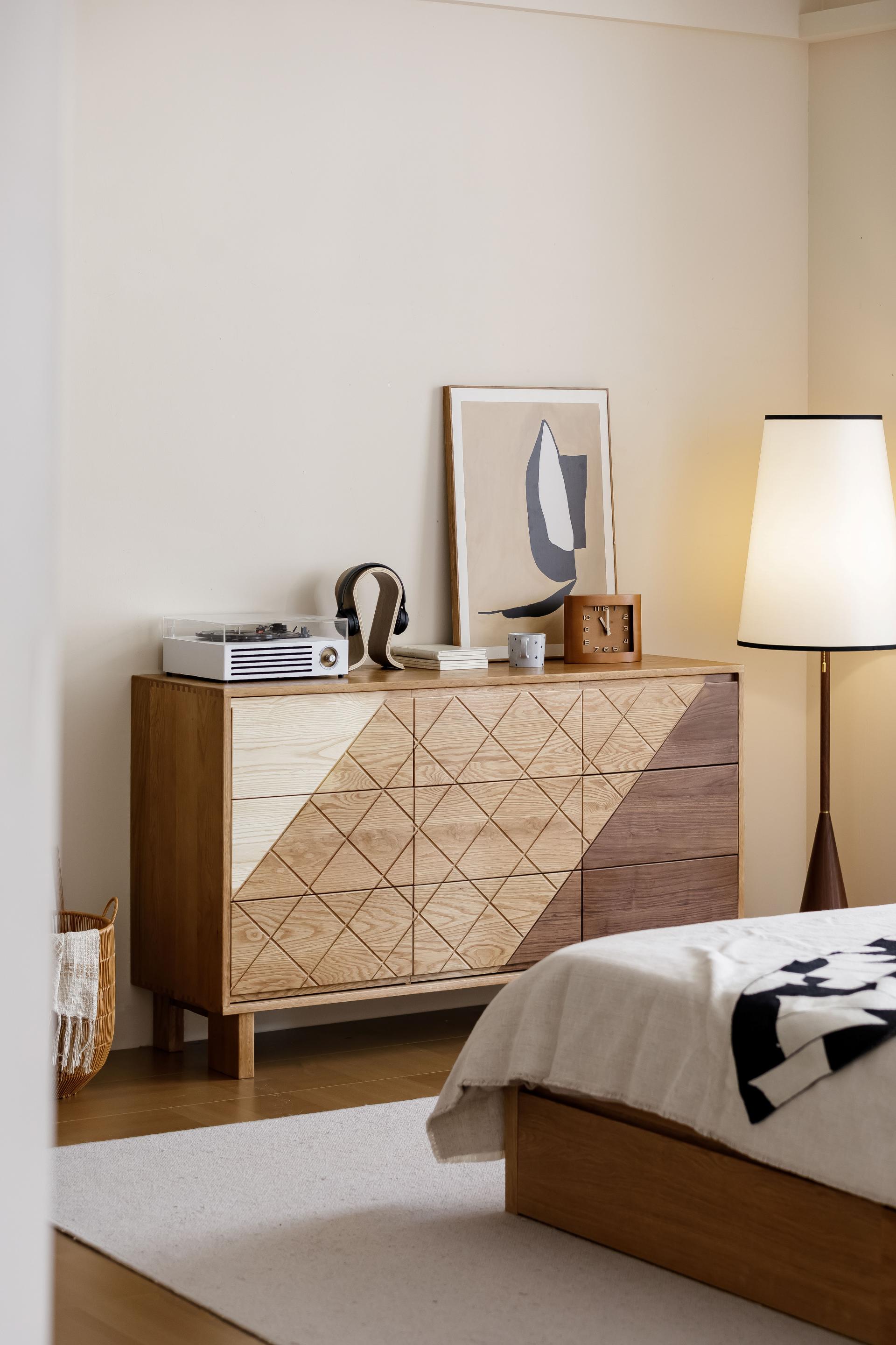 London Design Awards Winner - Liu Guang Cabinet