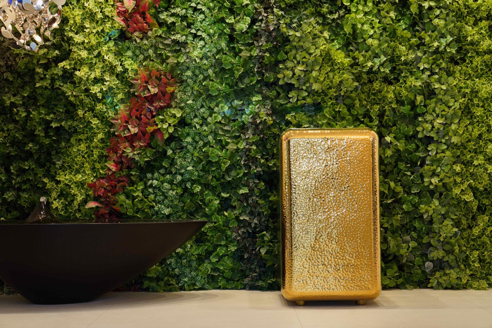 London Design Awards Winner - ZOMO Executive MINI Wine Cabinet