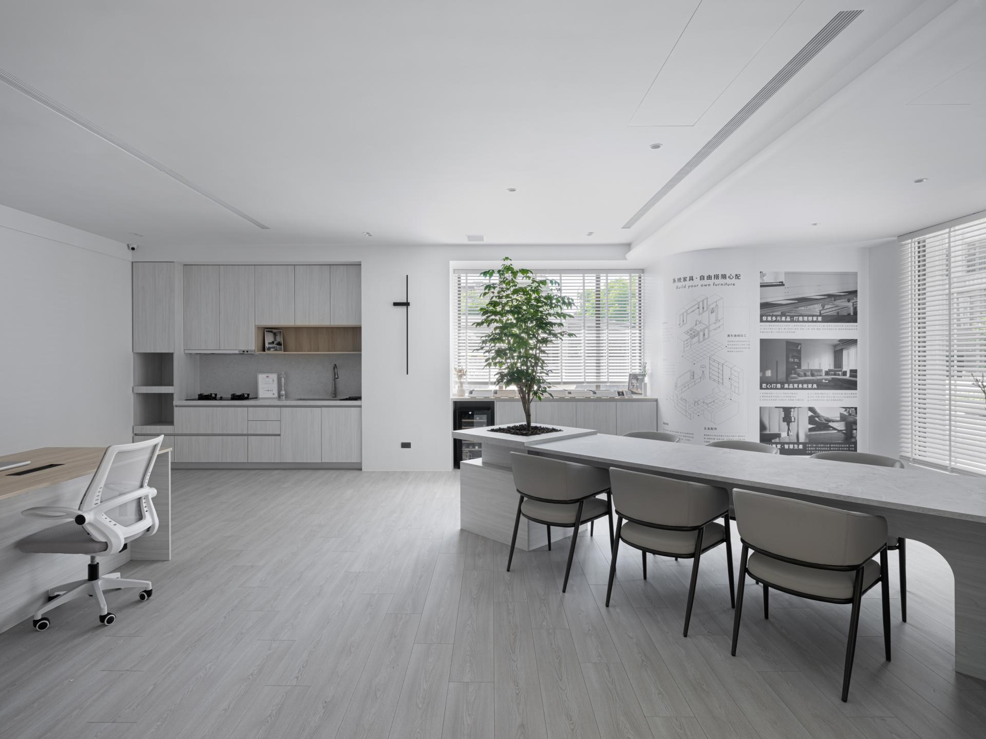London Design Awards Winner - Seedling, Cloud Radiance