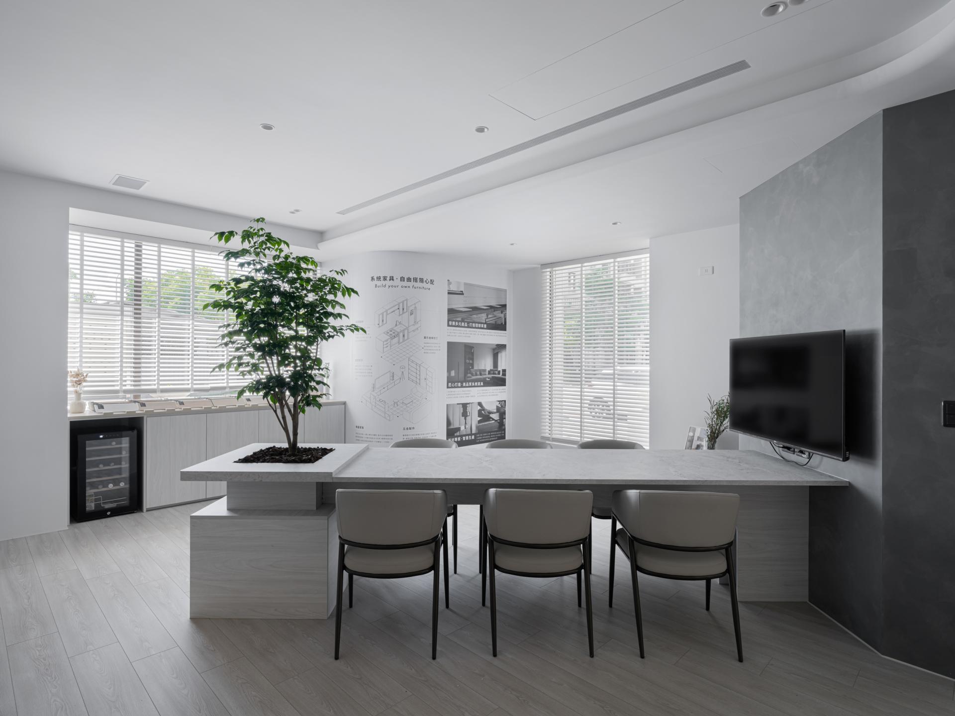 London Design Awards Winner - Seedling, Cloud Radiance