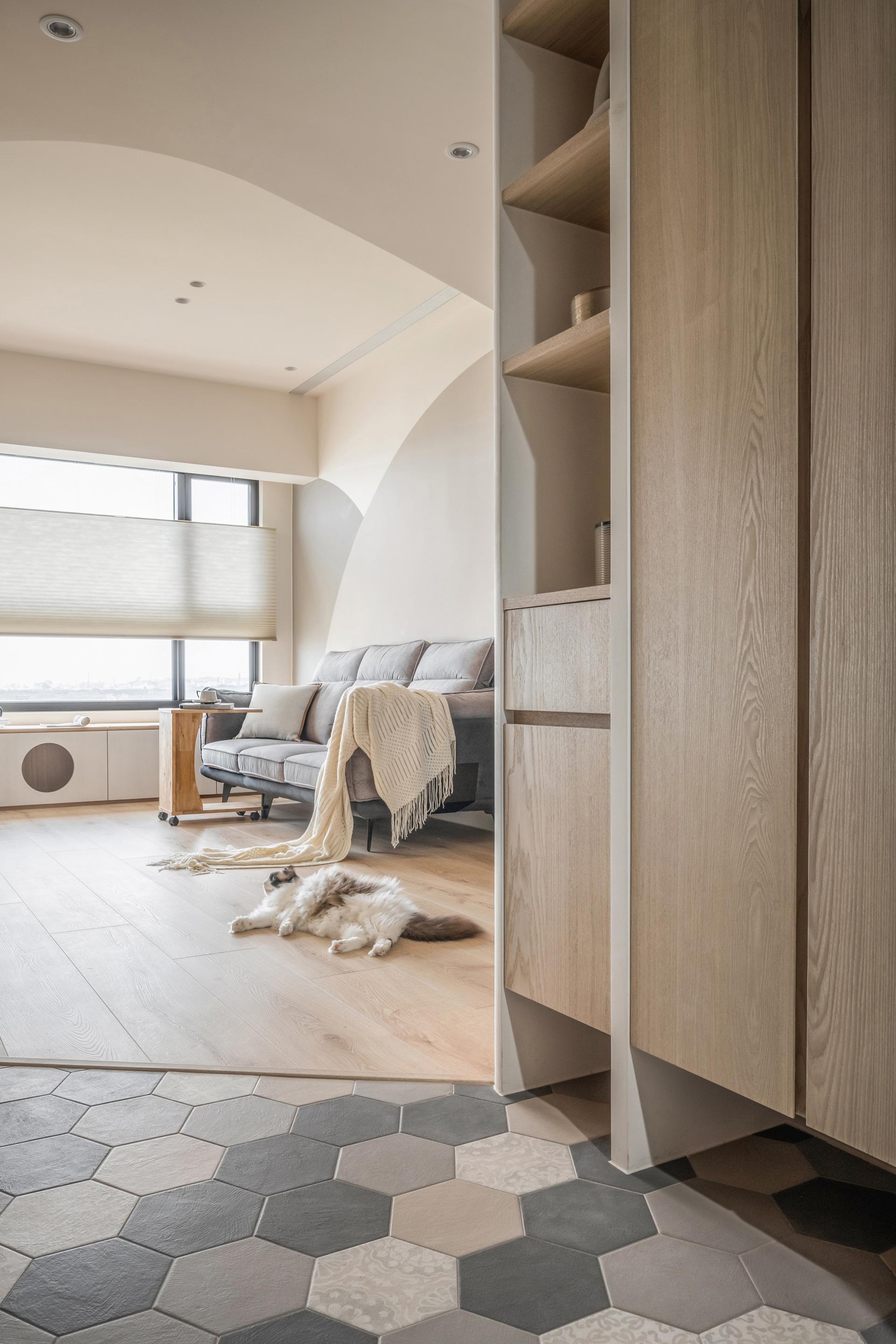 London Design Awards Winner - The Cat Haven Residence