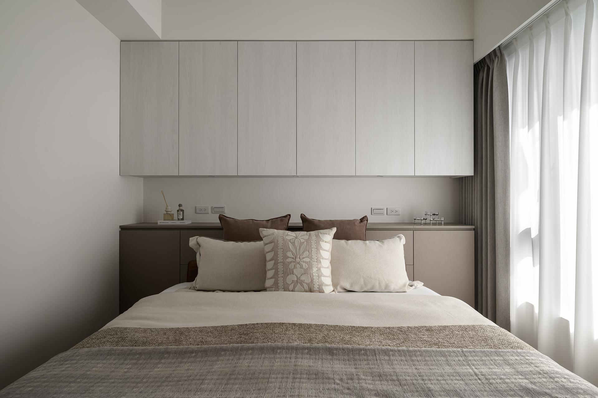 London Design Awards Winner - Luminous Clarity
