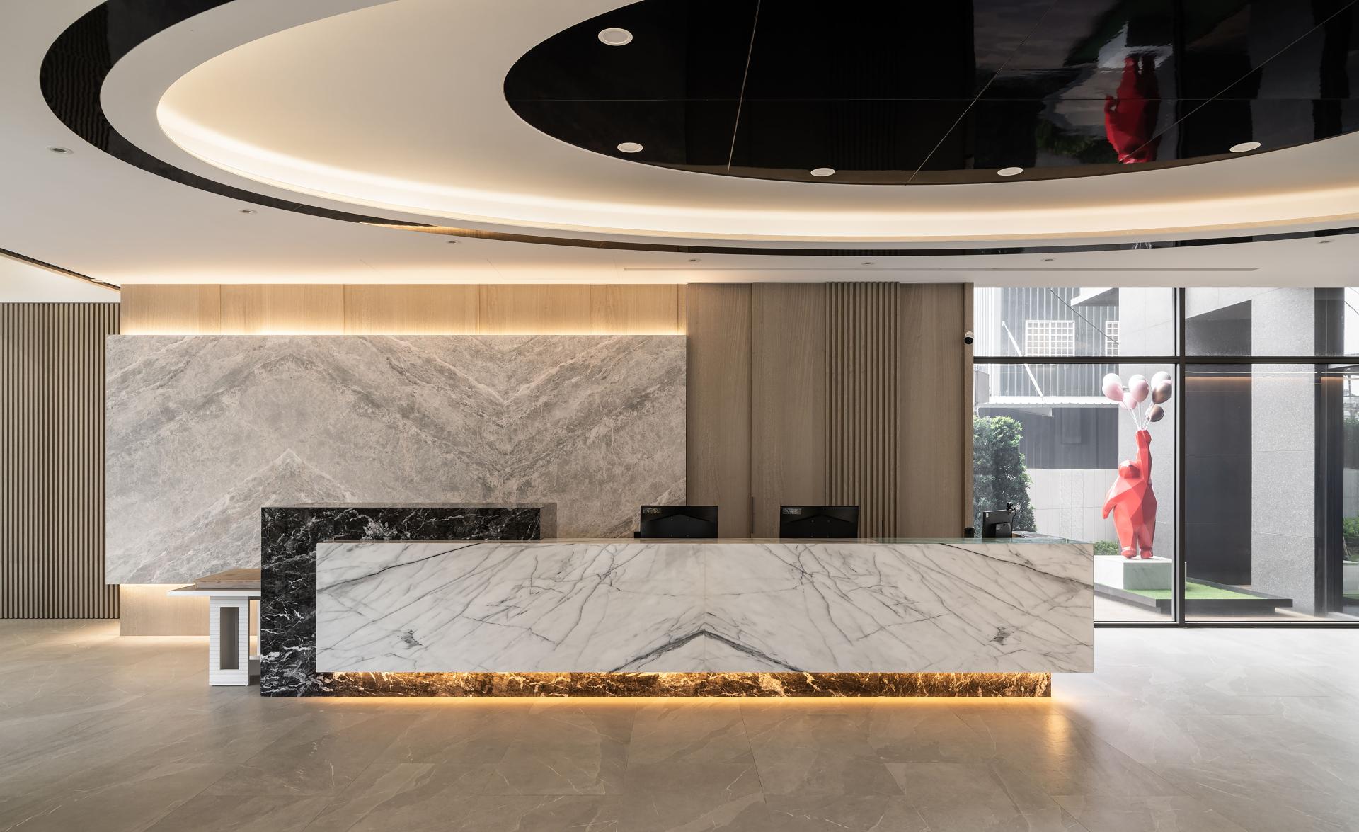 London Design Awards Winner - Dome of Stone, Sipping the Light
