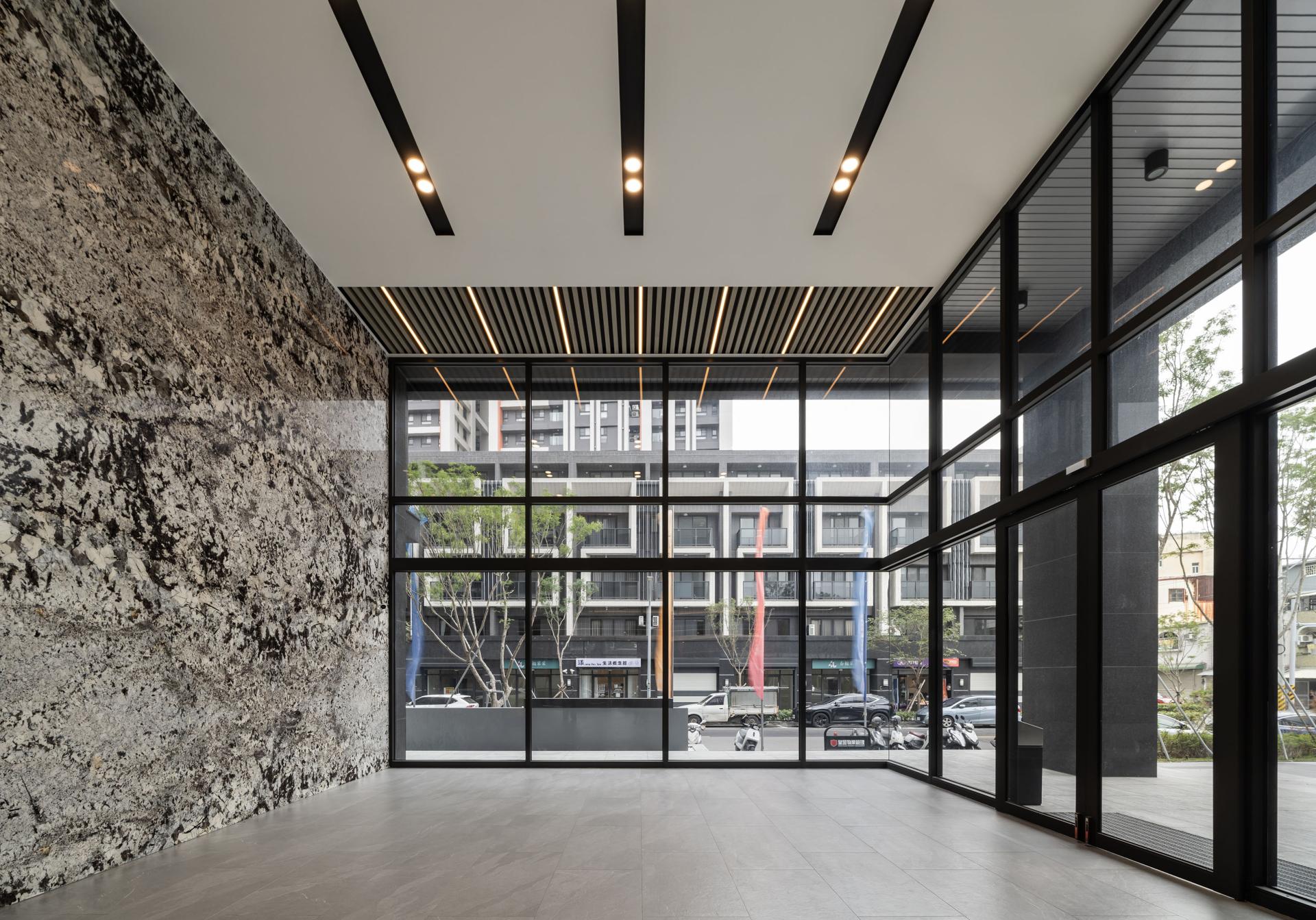 London Design Awards Winner - Dome of Stone, Sipping the Light