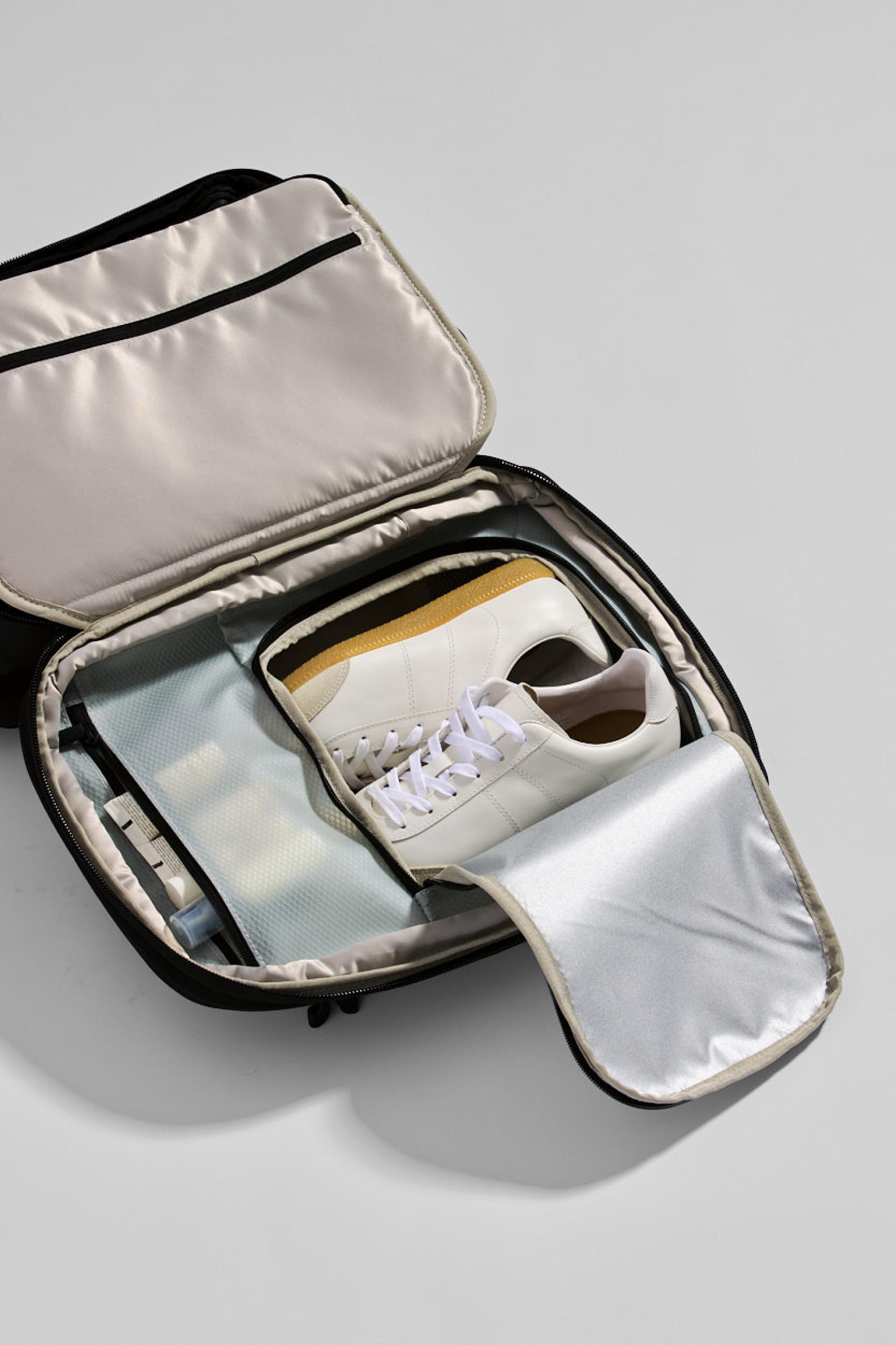 London Design Awards Winner - Airback FLEX