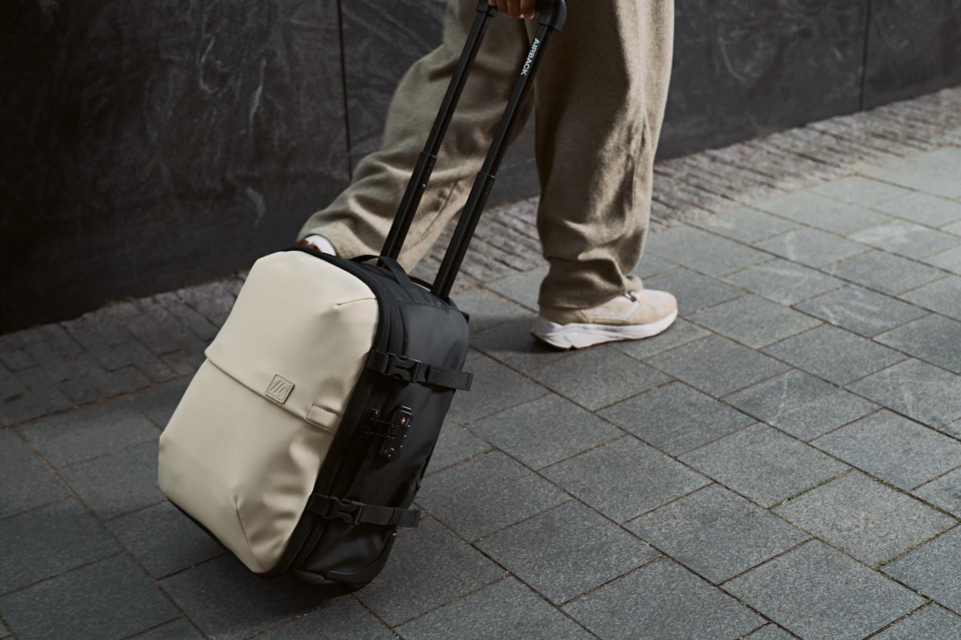 London Design Awards Winner - Airback FLEX