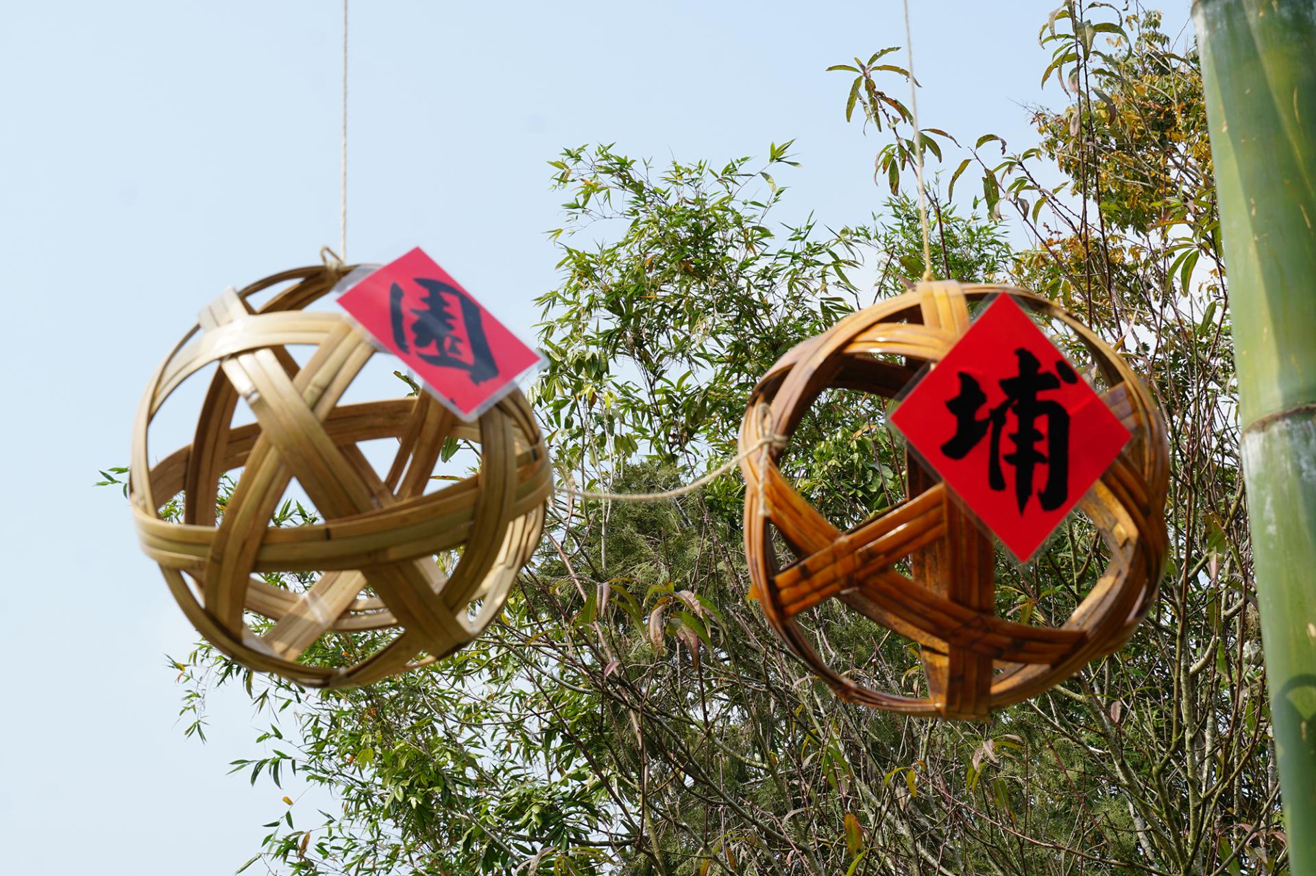 London Design Awards Winner - Bamboo Crab Art Pavilion