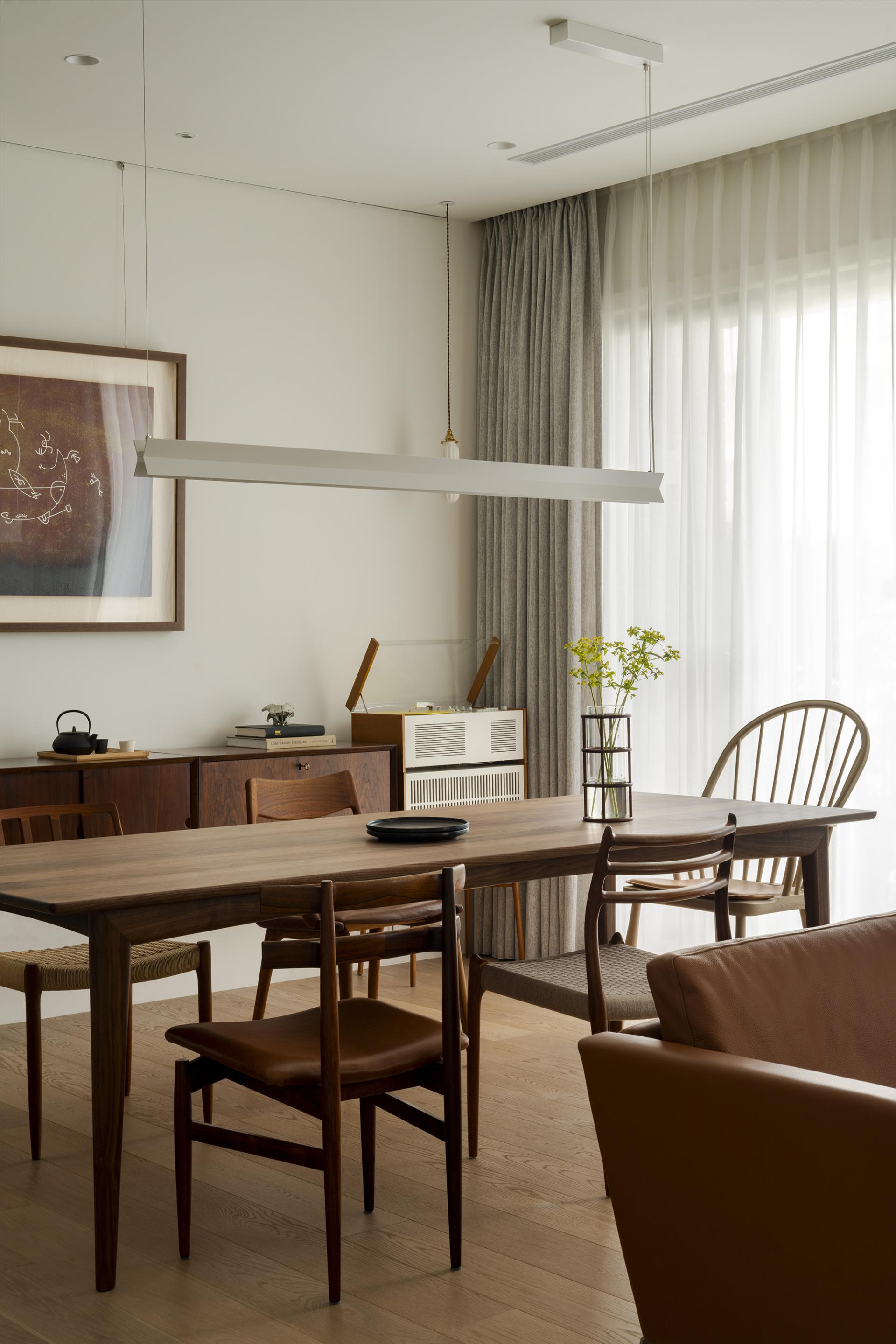 London Design Awards Winner -  Indigo Serenity