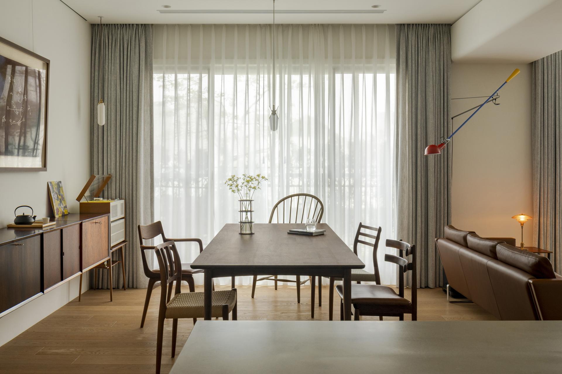 London Design Awards Winner -  Indigo Serenity