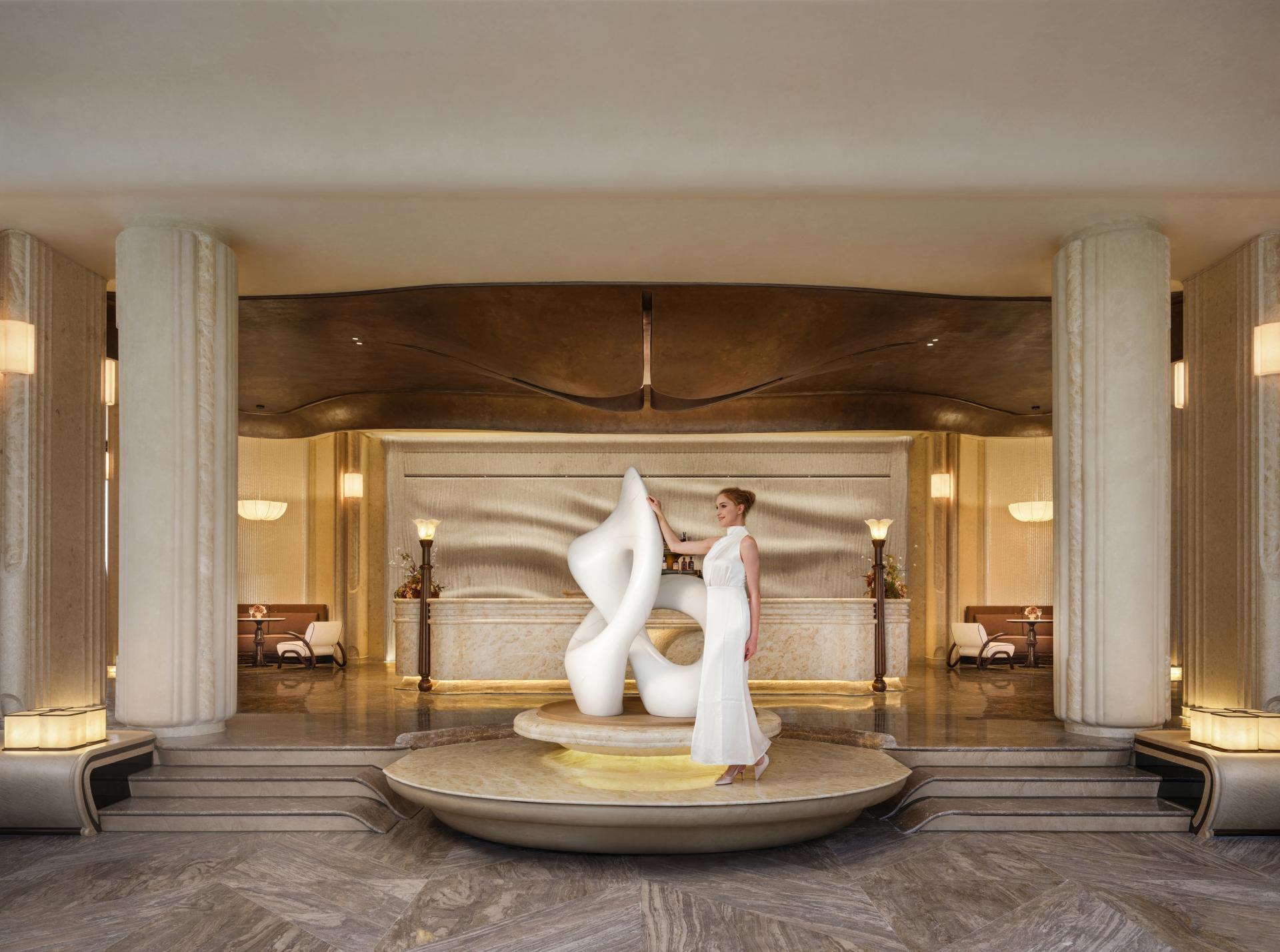 London Design Awards Winner - Longfor Foshan Jing Song Club