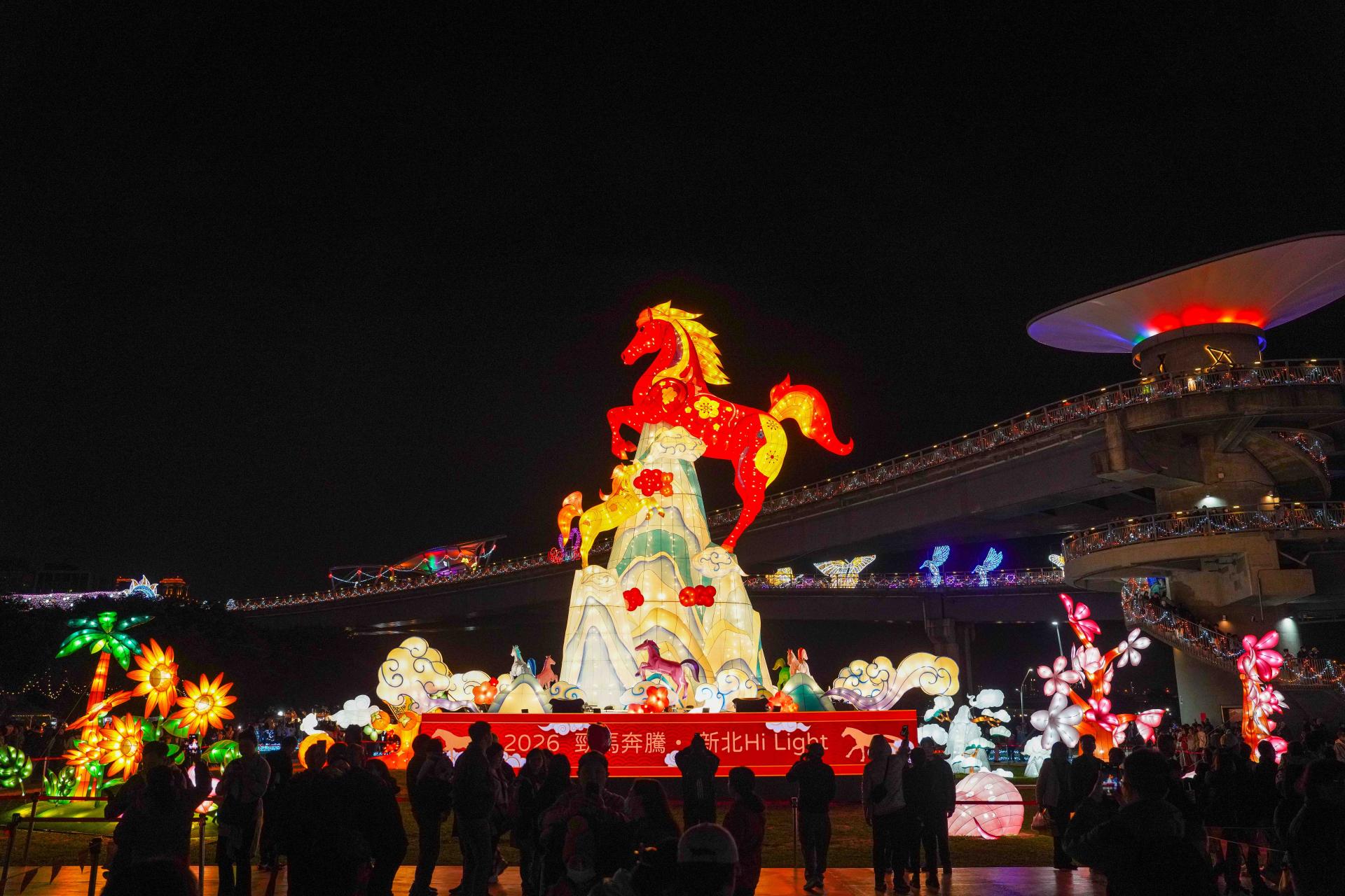 London Design Awards Winner - Luminous Gallop:2026 New Taipei Lantern Festival