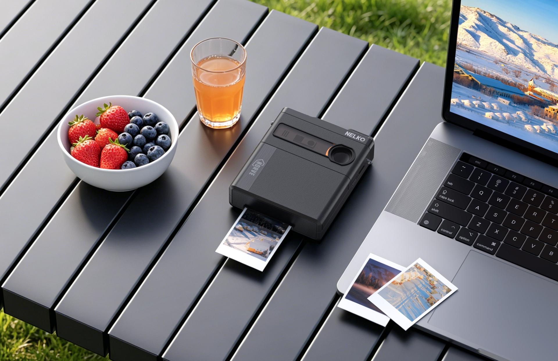 London Design Awards Winner - NELKO NORVE Instant Print Camera