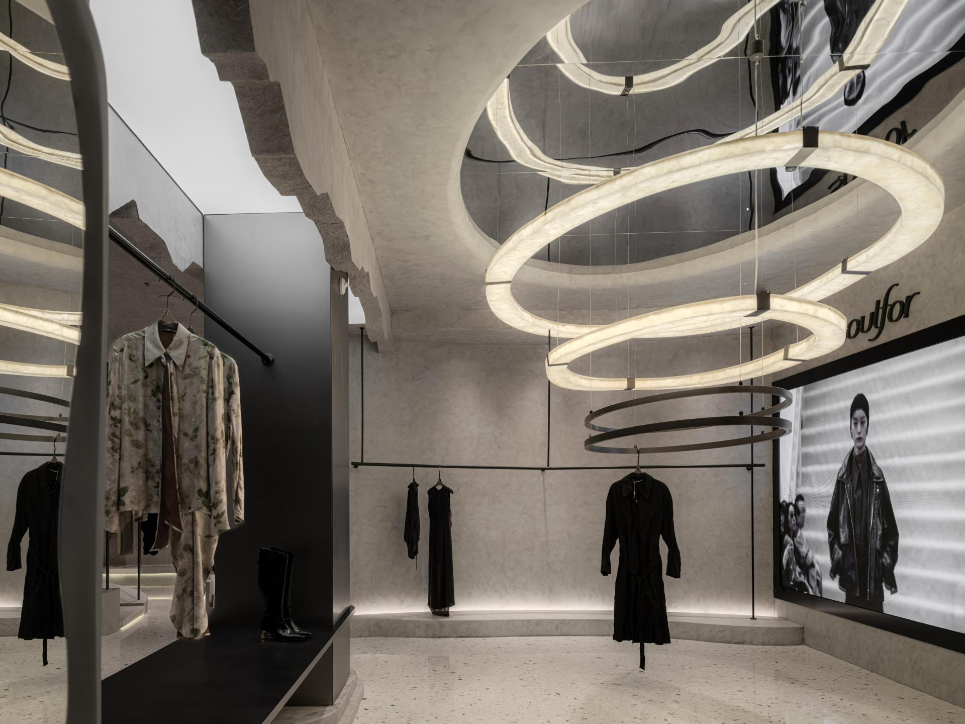 London Design Awards Winner - SOULFOR Boutique
