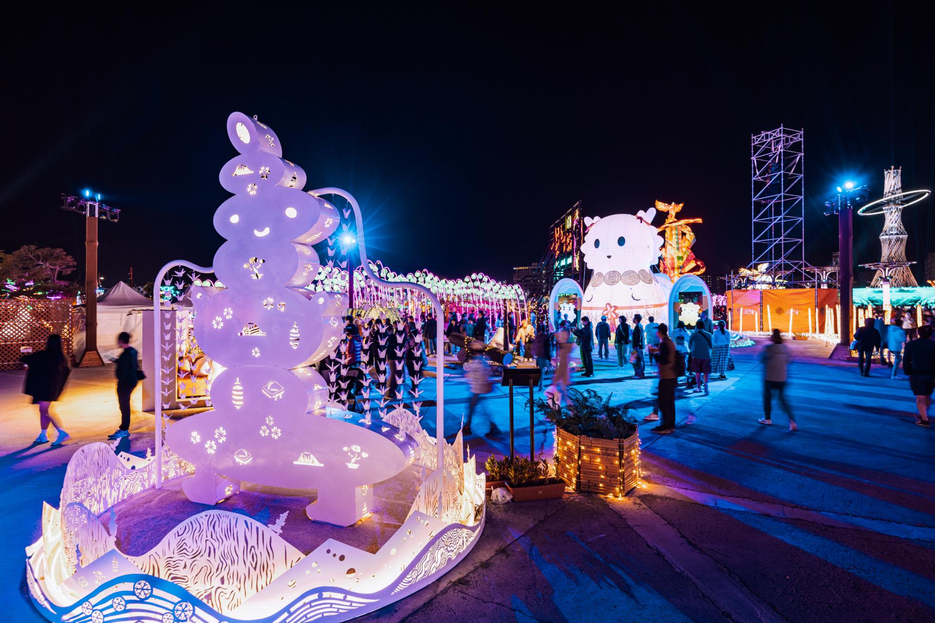 London Design Awards Winner - Taiwan Lantern Festival - Light Arrives in Chiayi Pavilion