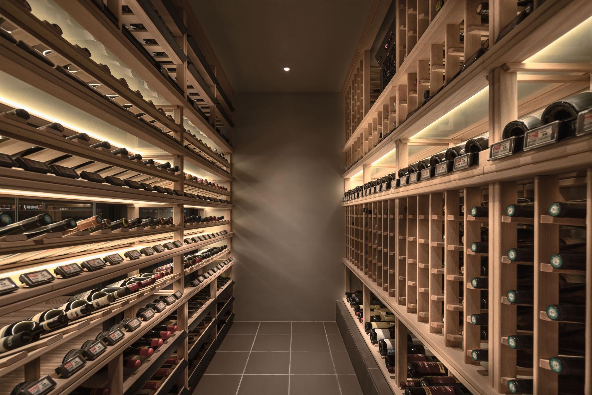 London Design Awards Winner - Liquor Explorer | Hybrid Commercial Space