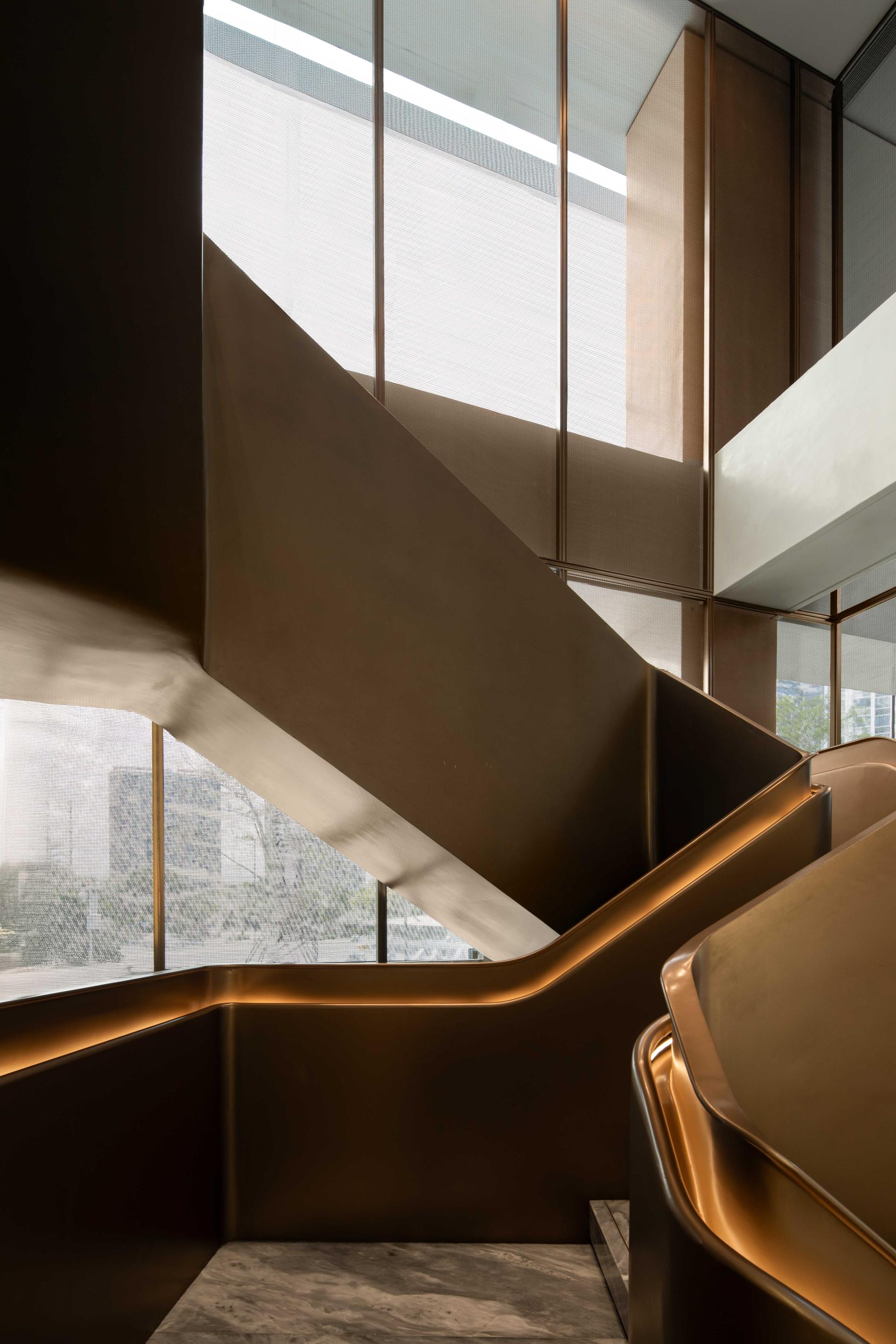 London Design Awards Winner - Sanya Manwan Sales Office