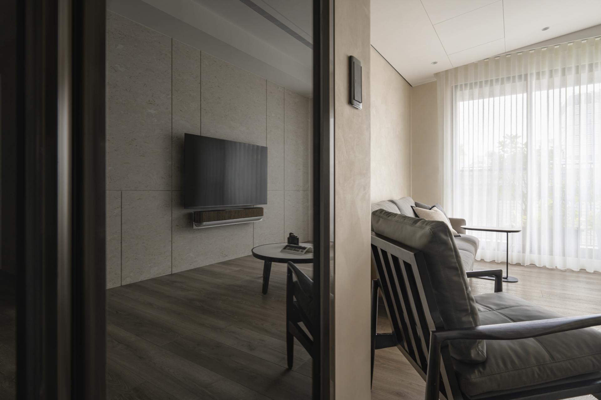 London Design Awards Winner - Winding Prelude