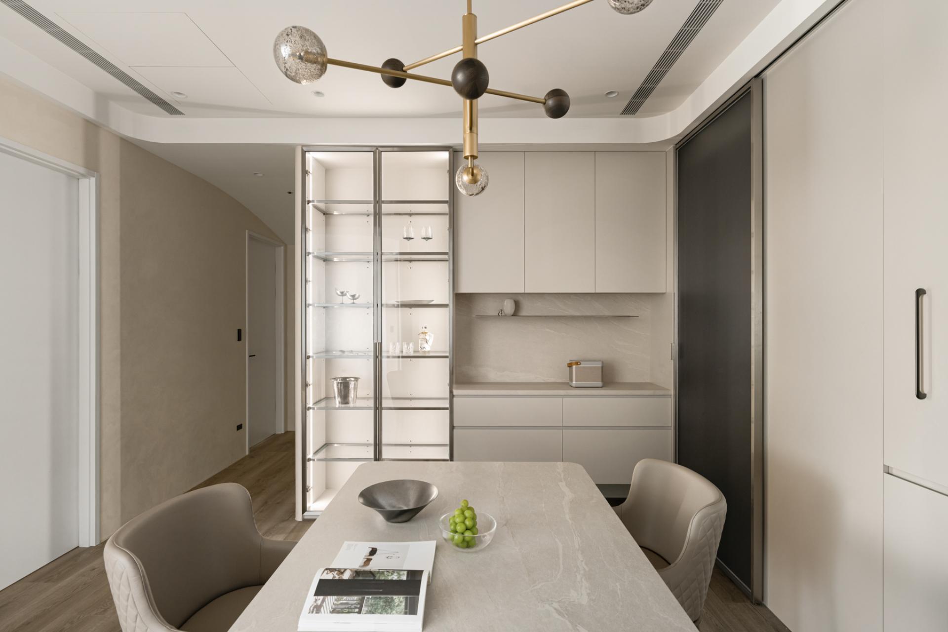 London Design Awards Winner - Winding Prelude