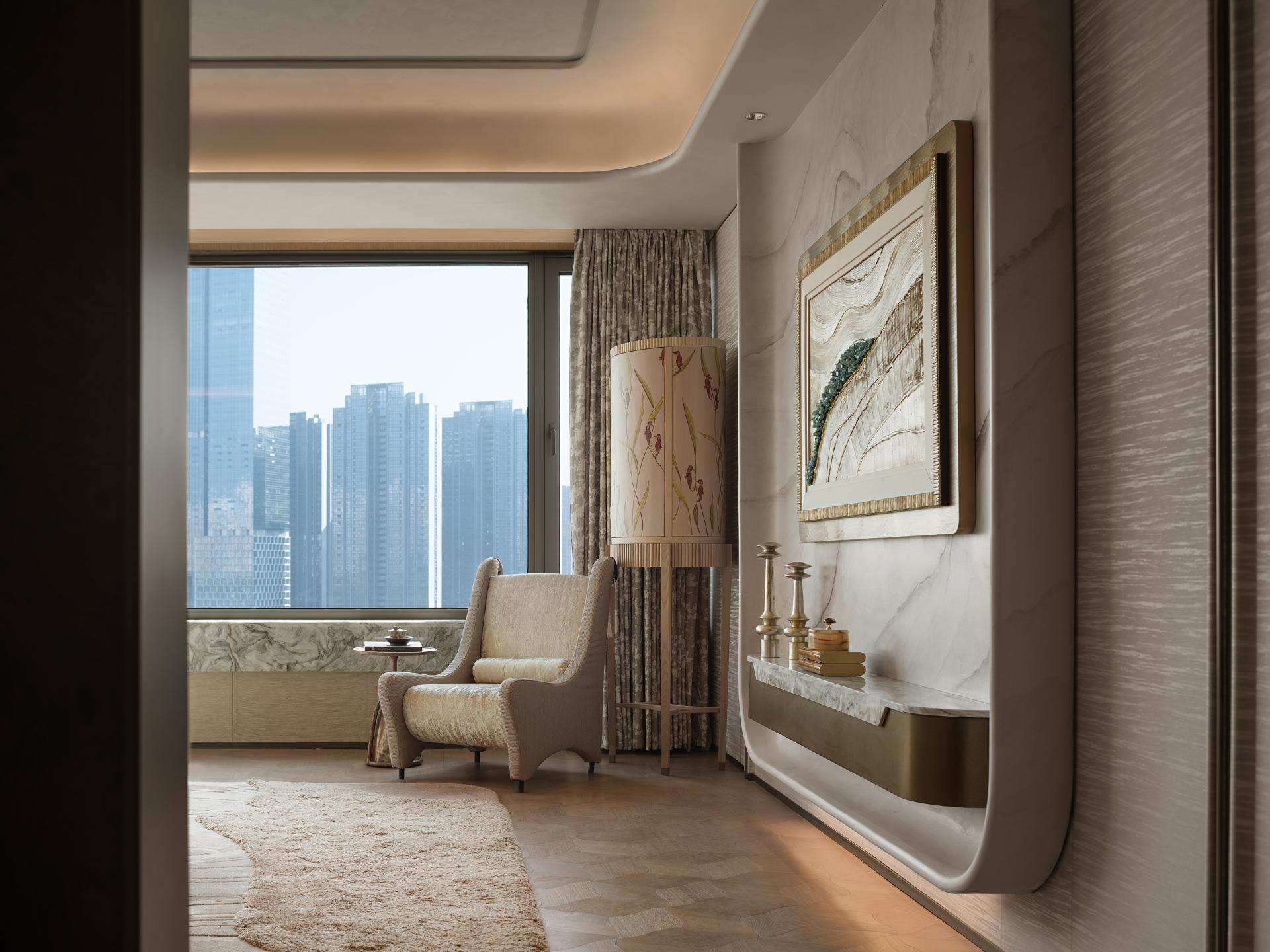 London Design Awards Winner - THE PARAGON