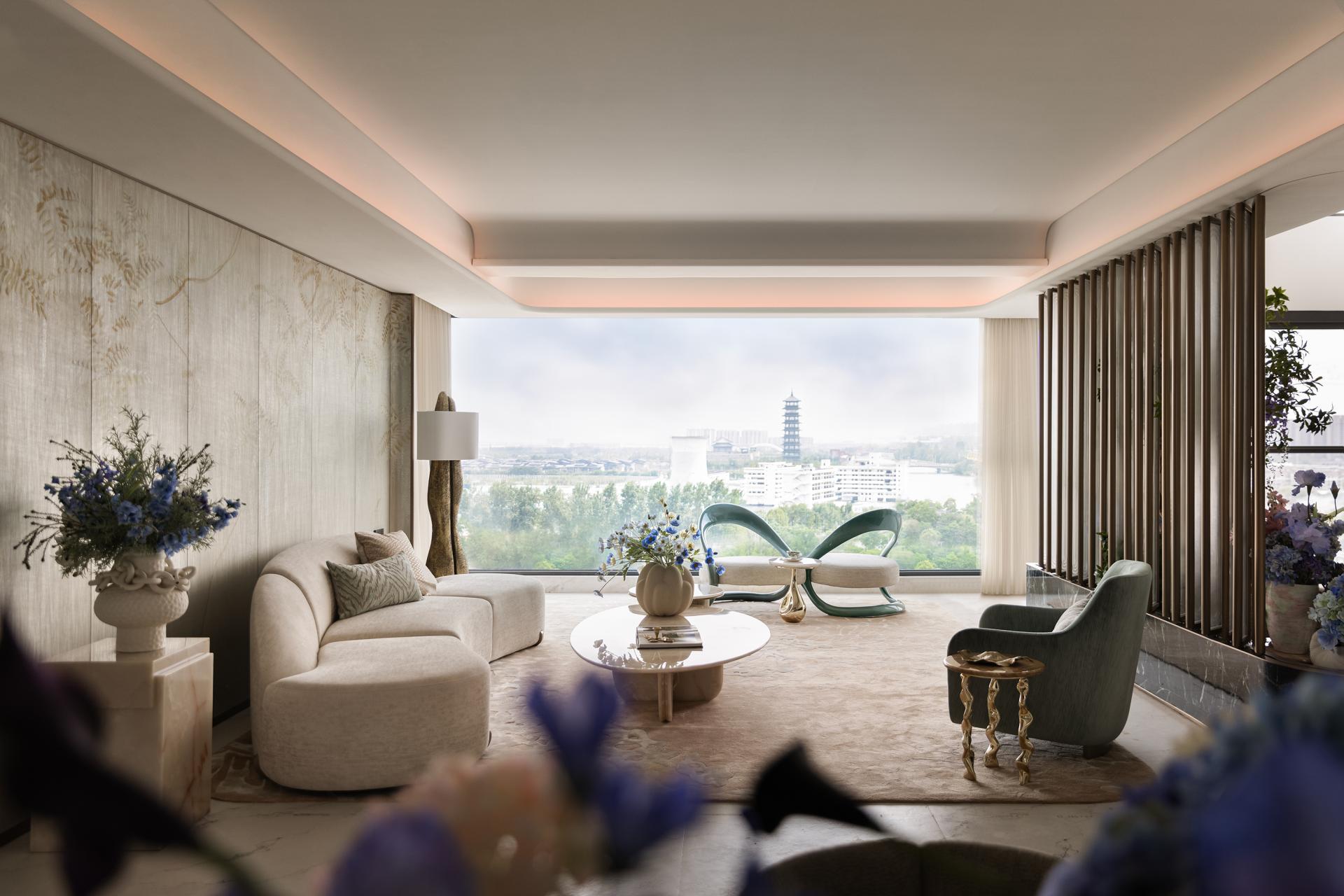 London Design Awards Winner - THE PARAGON
