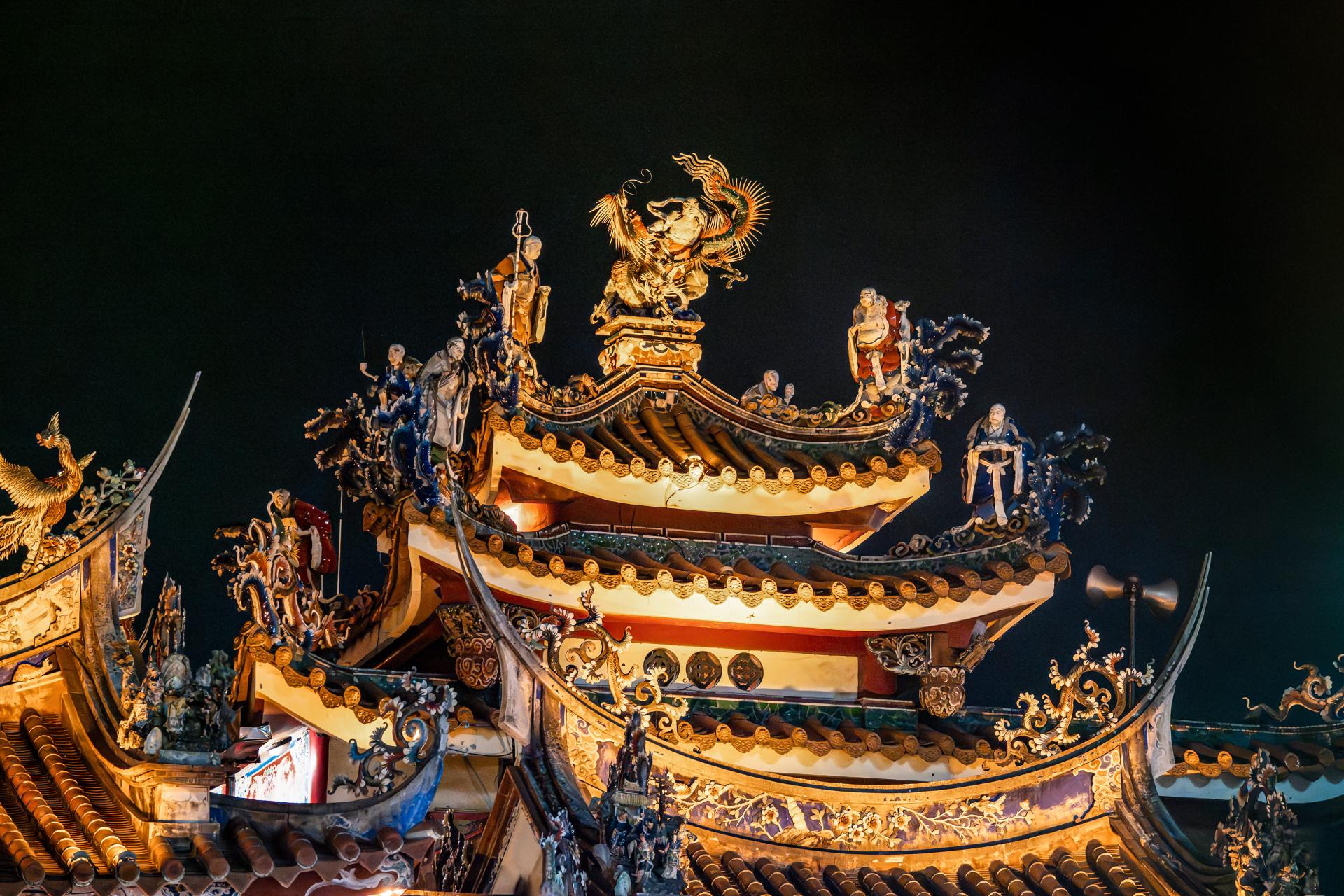 London Design Awards Winner - Reimagining Faith: Lighting and Community at Lecheng Temple