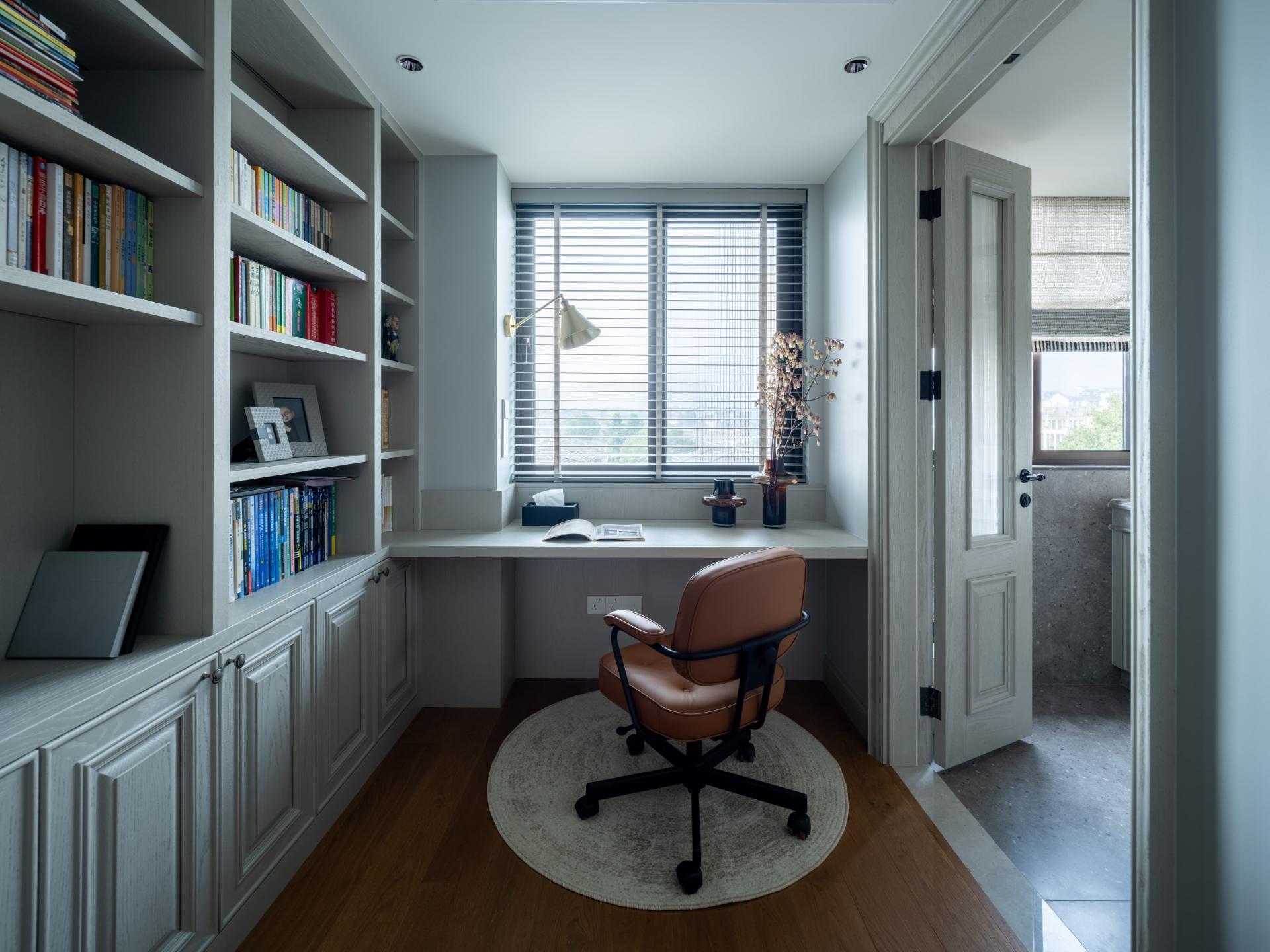 London Design Awards Winner - Block 1, Unit 1, Cluster 7, Longhu U-City Tinglanwan