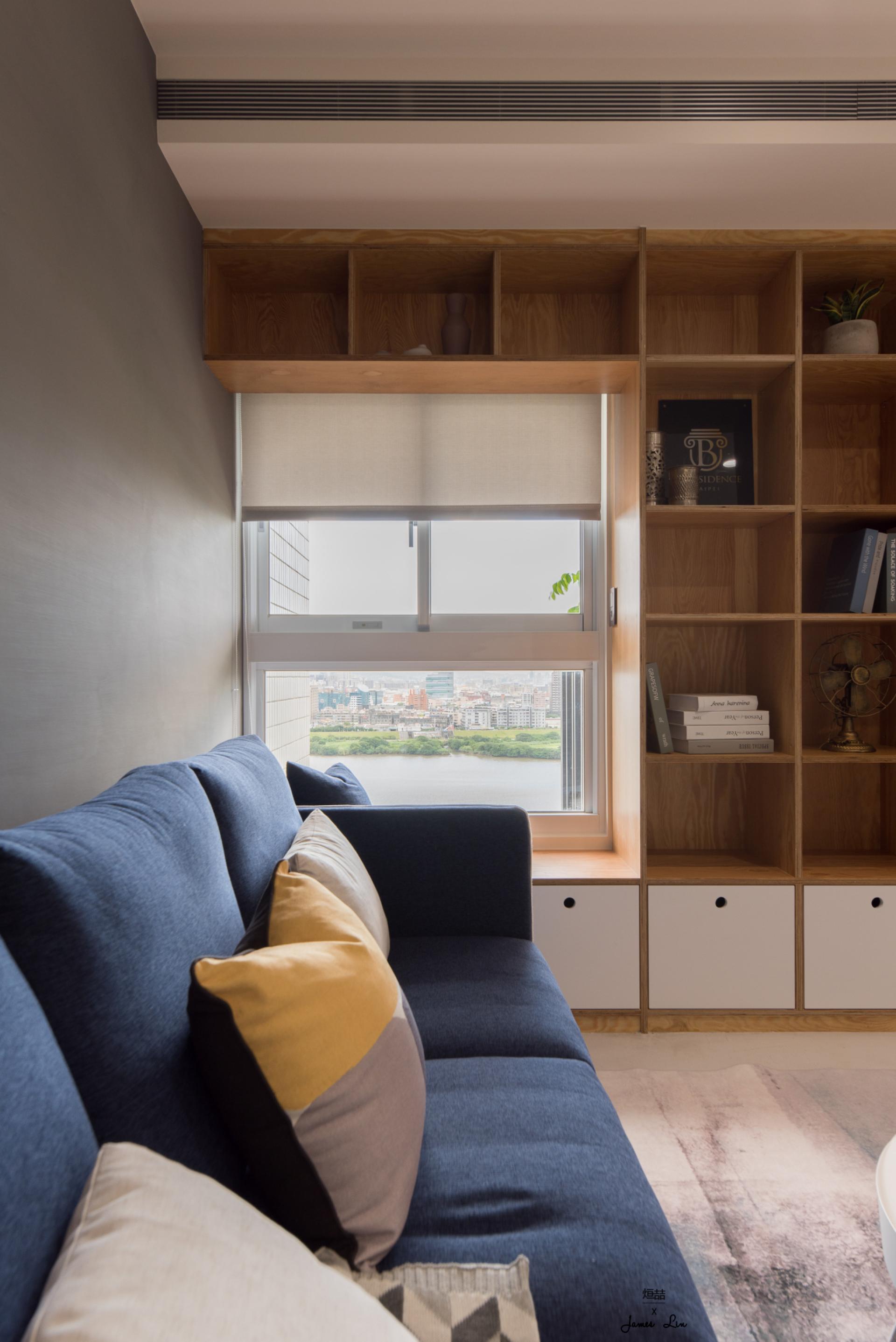 London Design Awards Winner - Ascending Serenity: Poetry of Thresholds