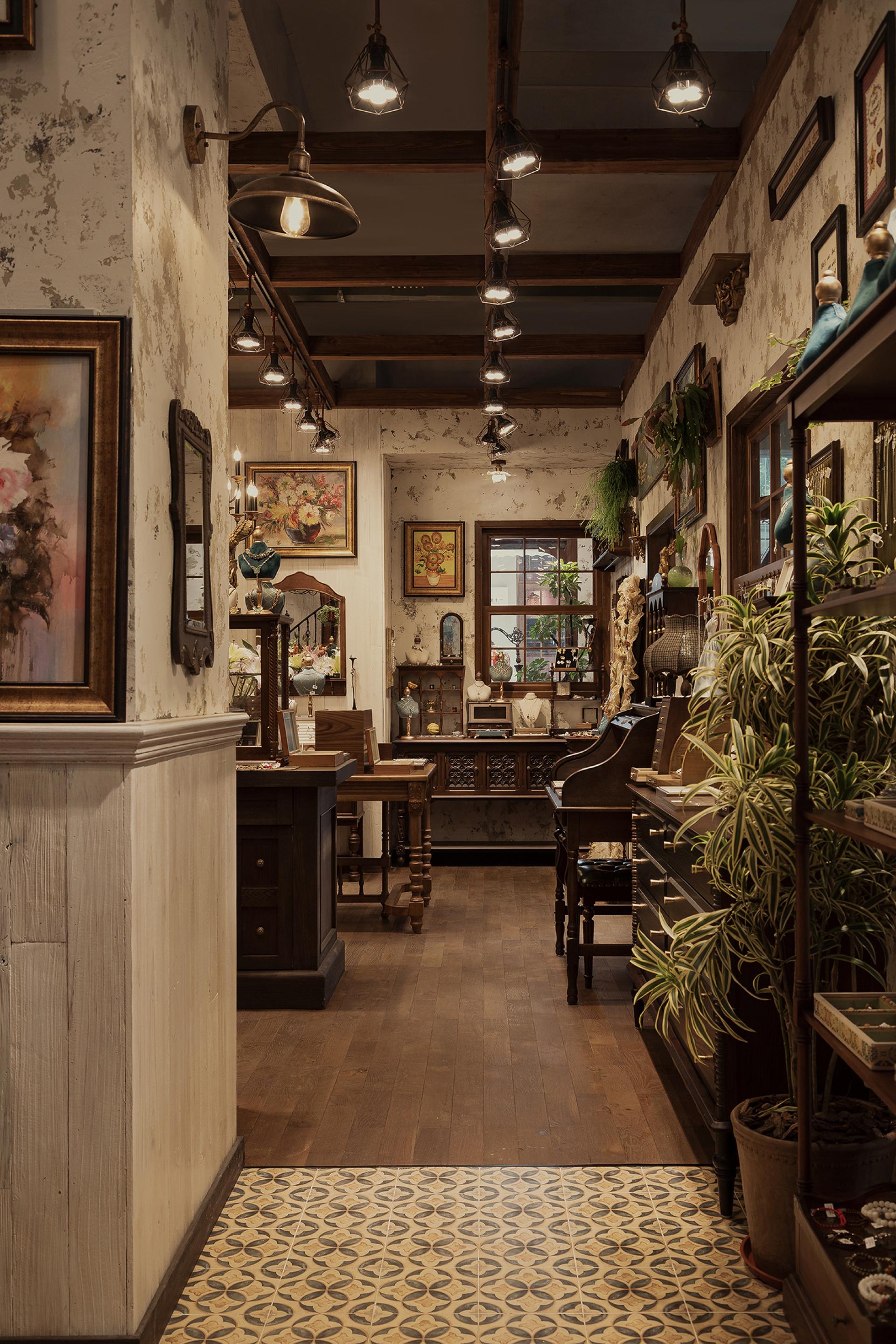 London Design Awards Winner - CHANANG