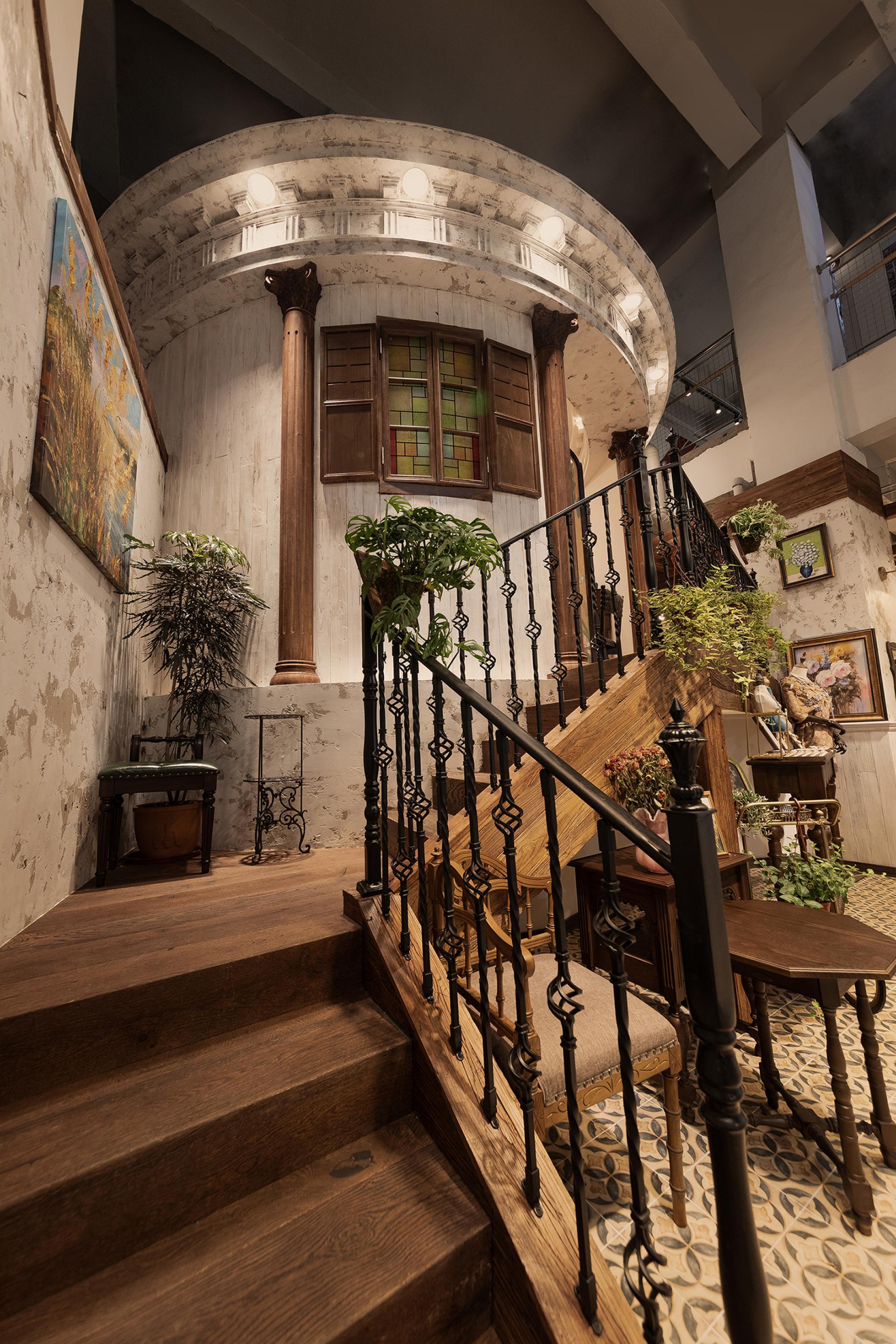 London Design Awards Winner - CHANANG