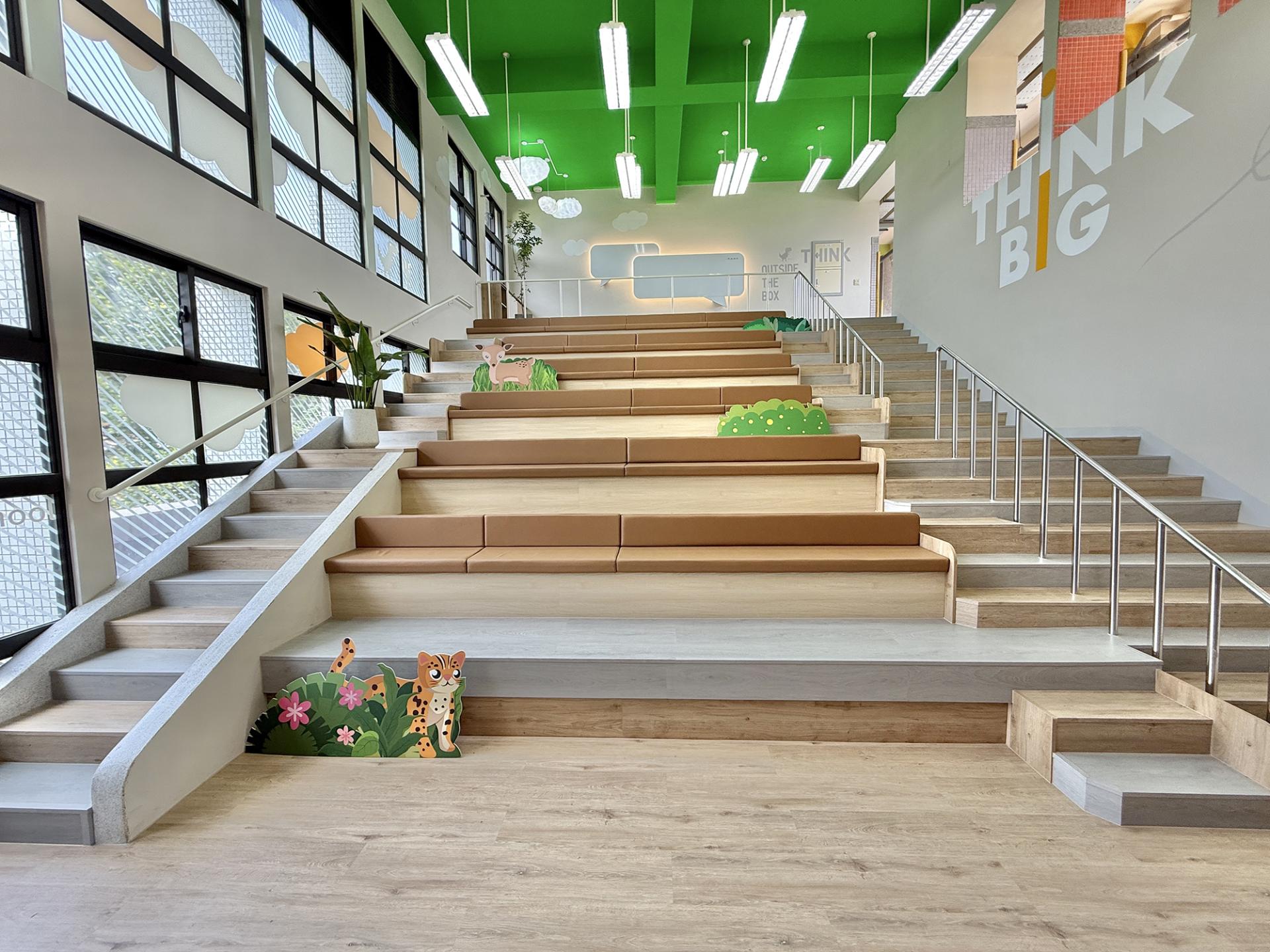 London Design Awards Winner - Learning in the Light — Liuhe Muguang Classroom