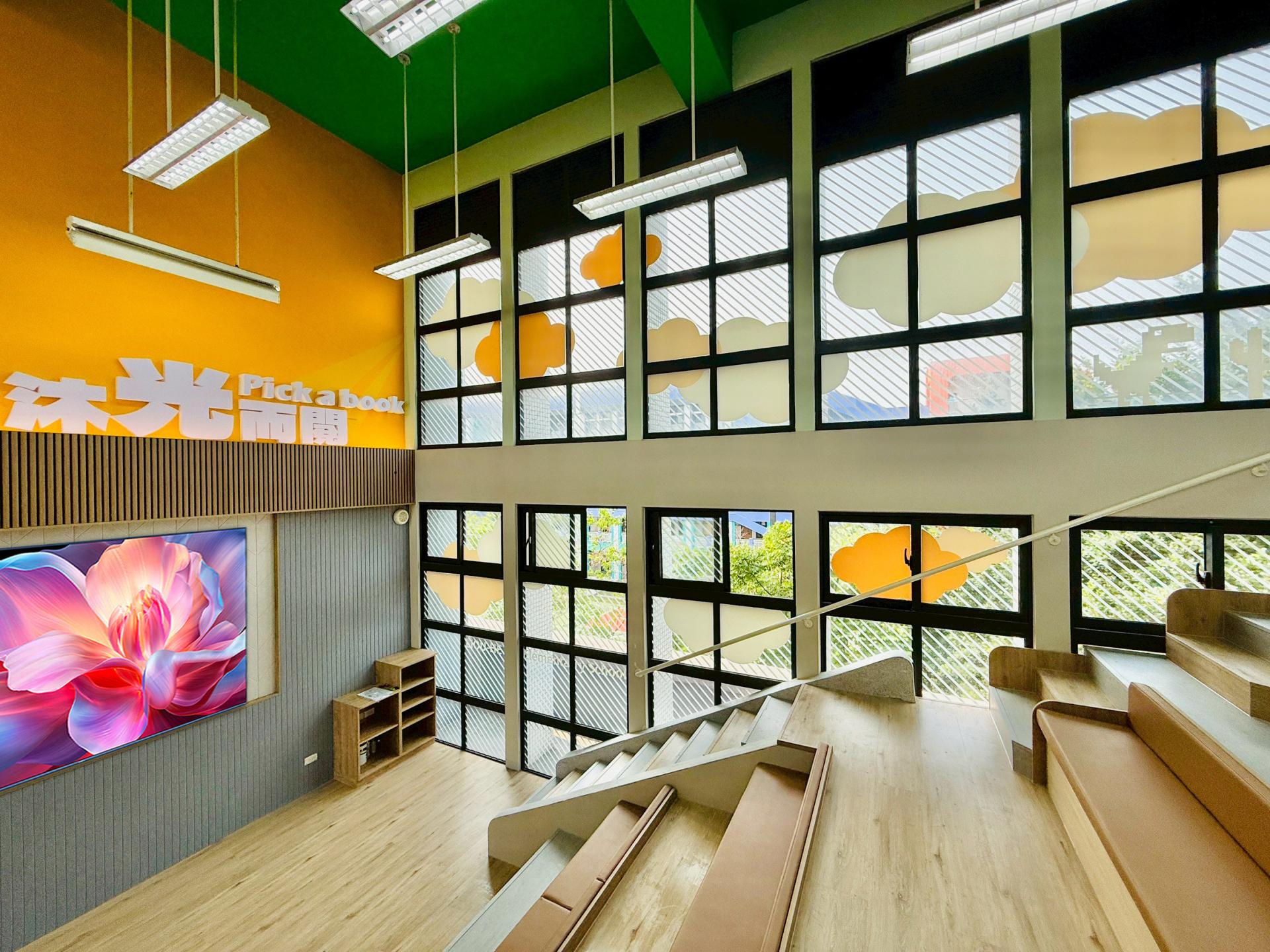 London Design Awards Winner - Learning in the Light — Liuhe Muguang Classroom