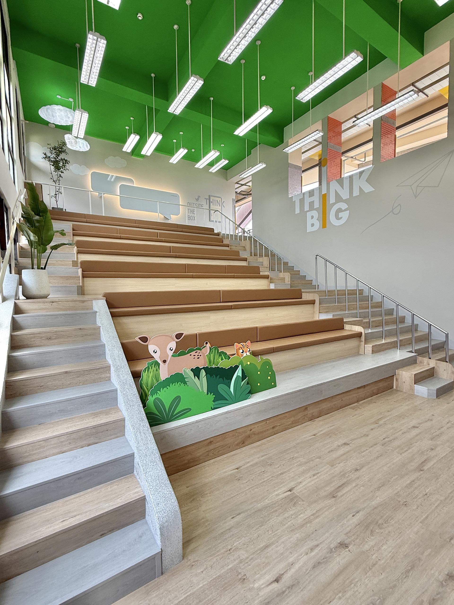 London Design Awards Winner - Learning in the Light — Liuhe Muguang Classroom