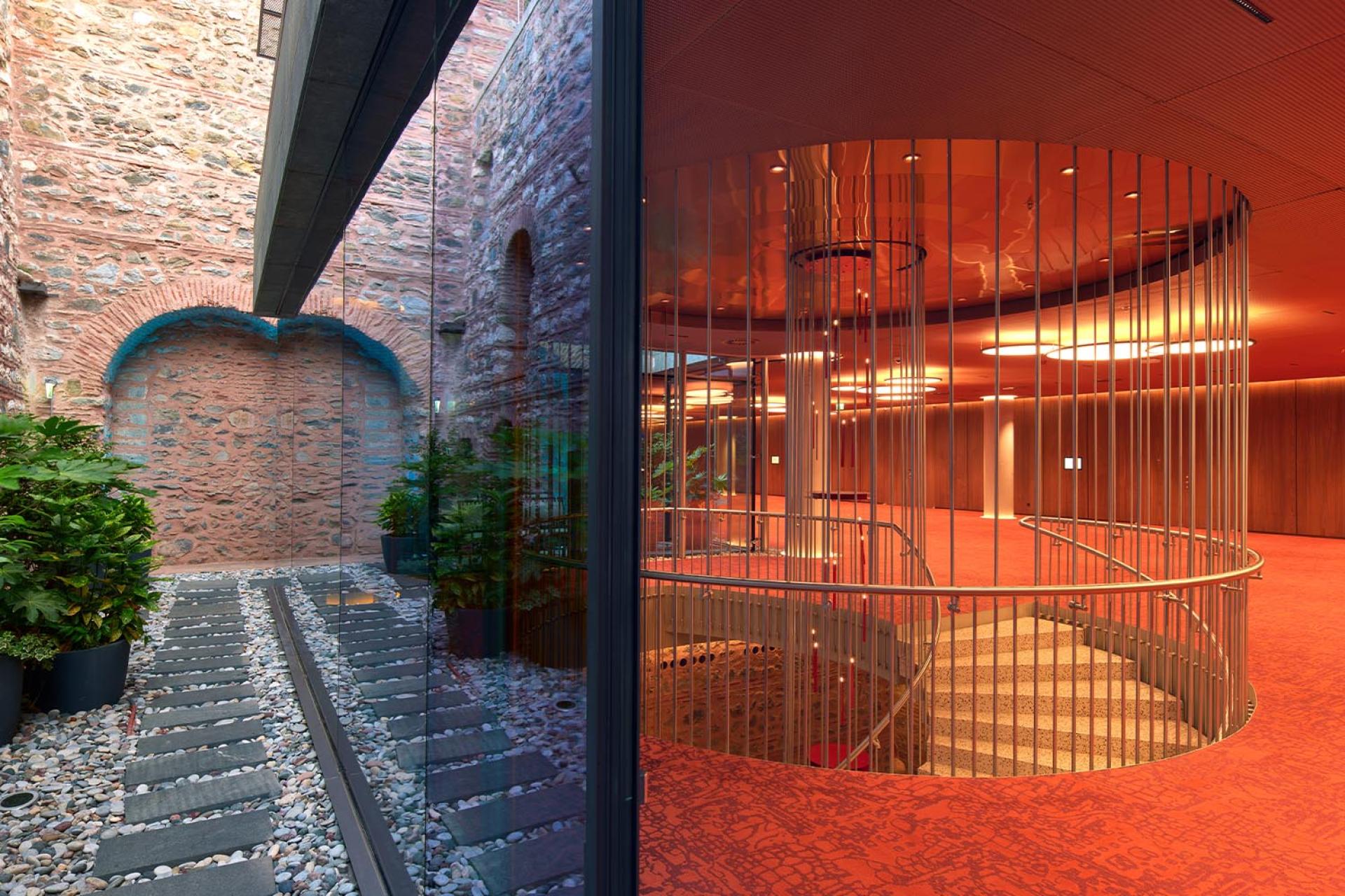 London Design Awards Winner - Divan Kurucesme