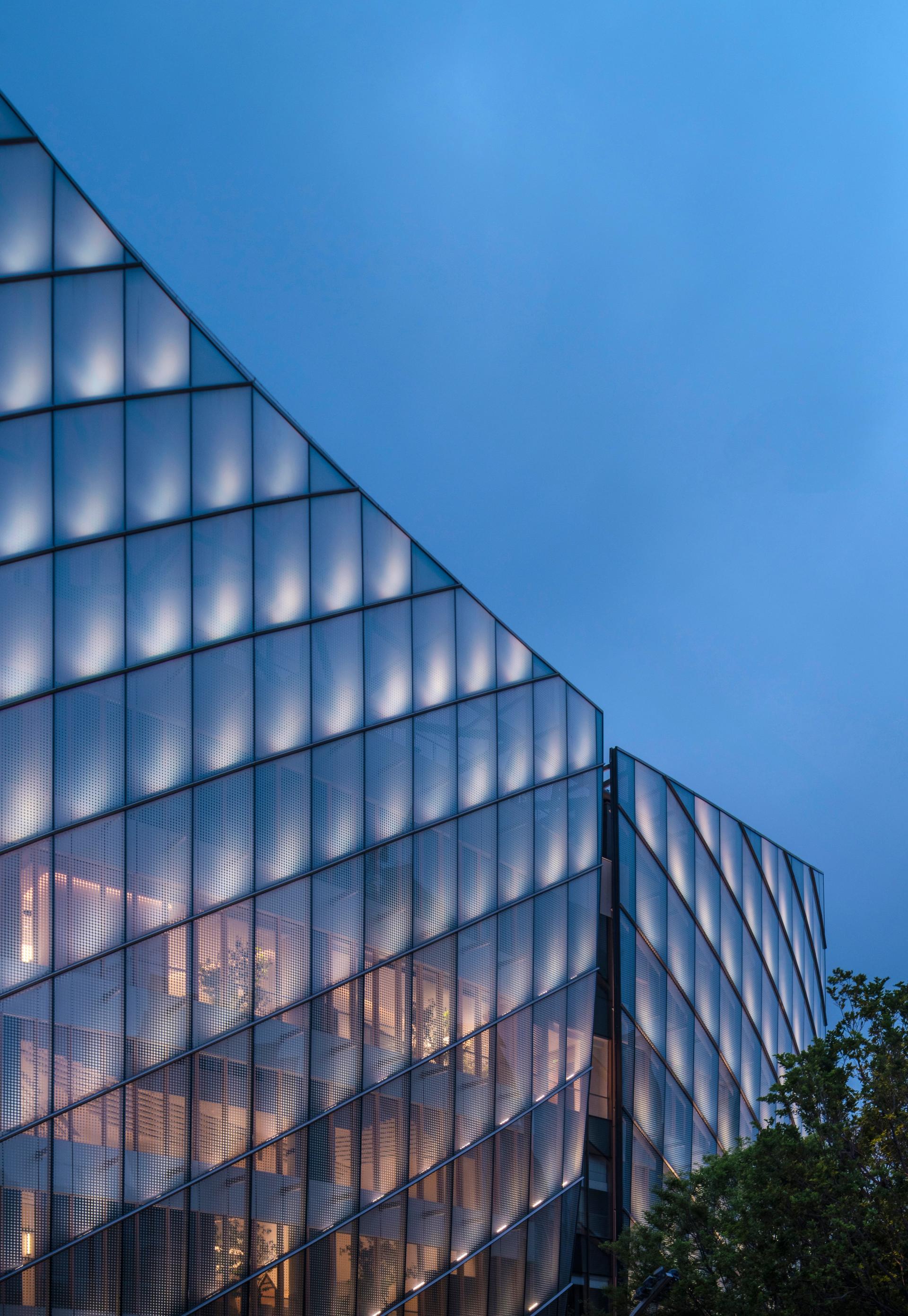 London Design Awards Winner - Wenchong Urban Renewal Exhibition Hall | Illuminating Mariti