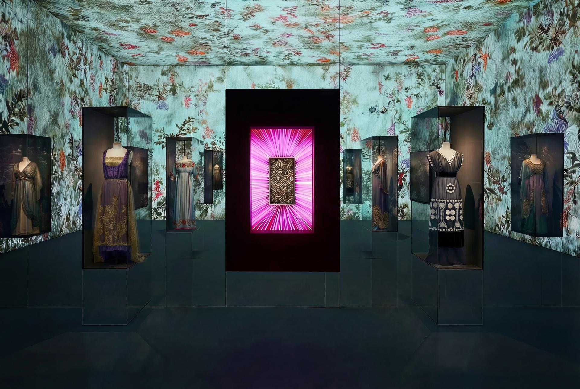 London Design Awards Winner - THE POIRET DREAM